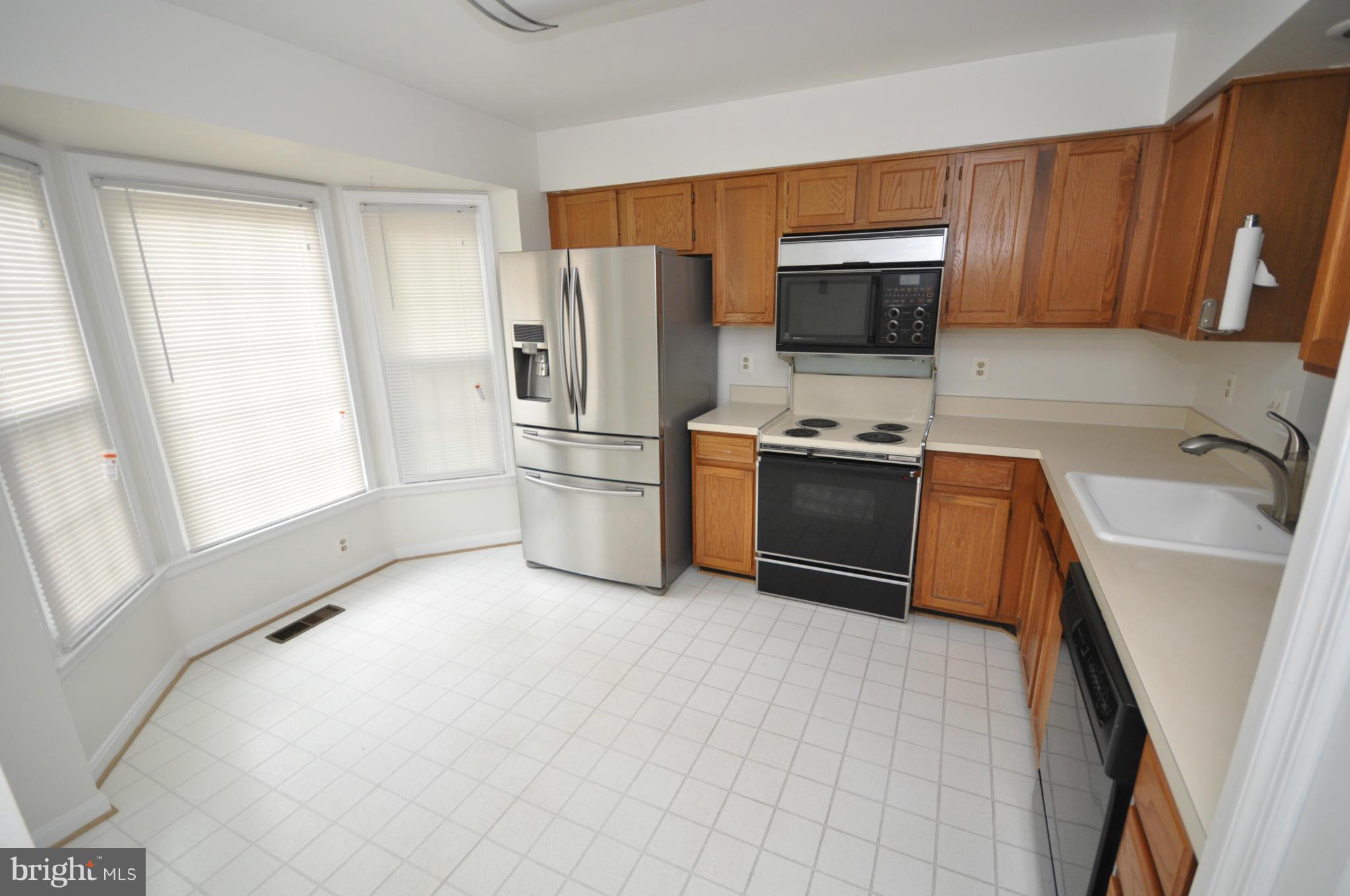 LANDSDOWNE - Residential Lease