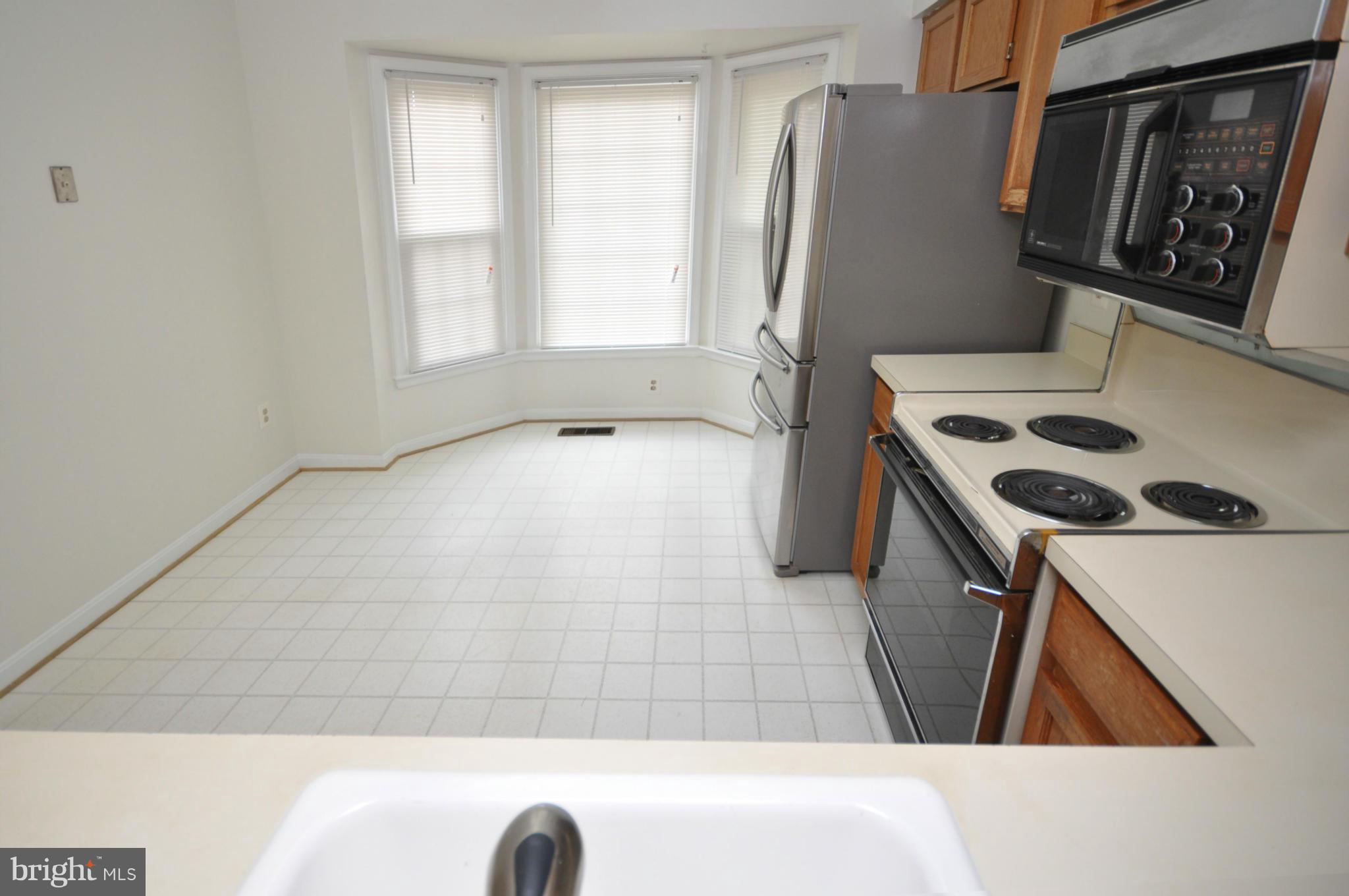 LANDSDOWNE - Residential Lease