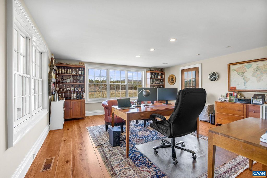 listing image 63