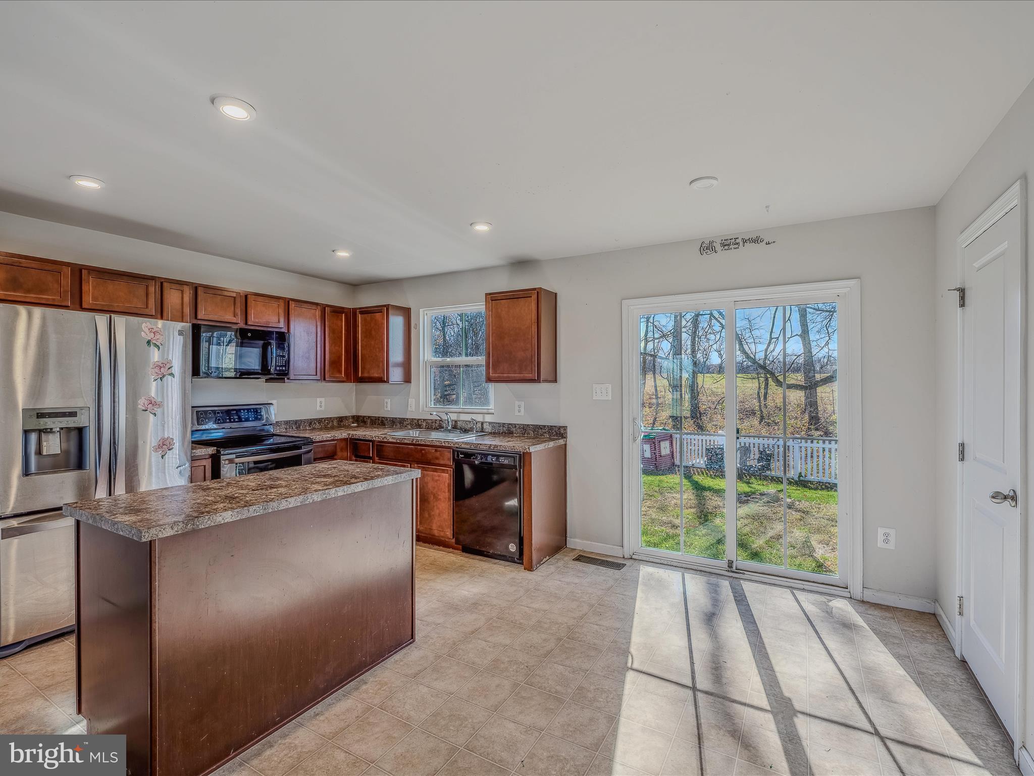 STONECREST - Residential