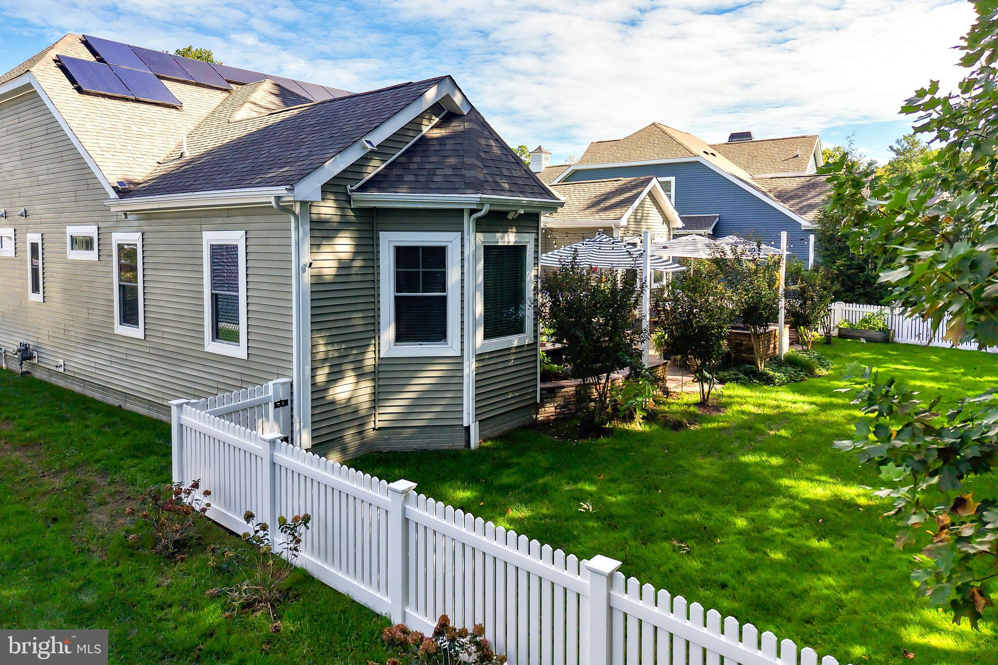 COASTAL CLUB - Residential