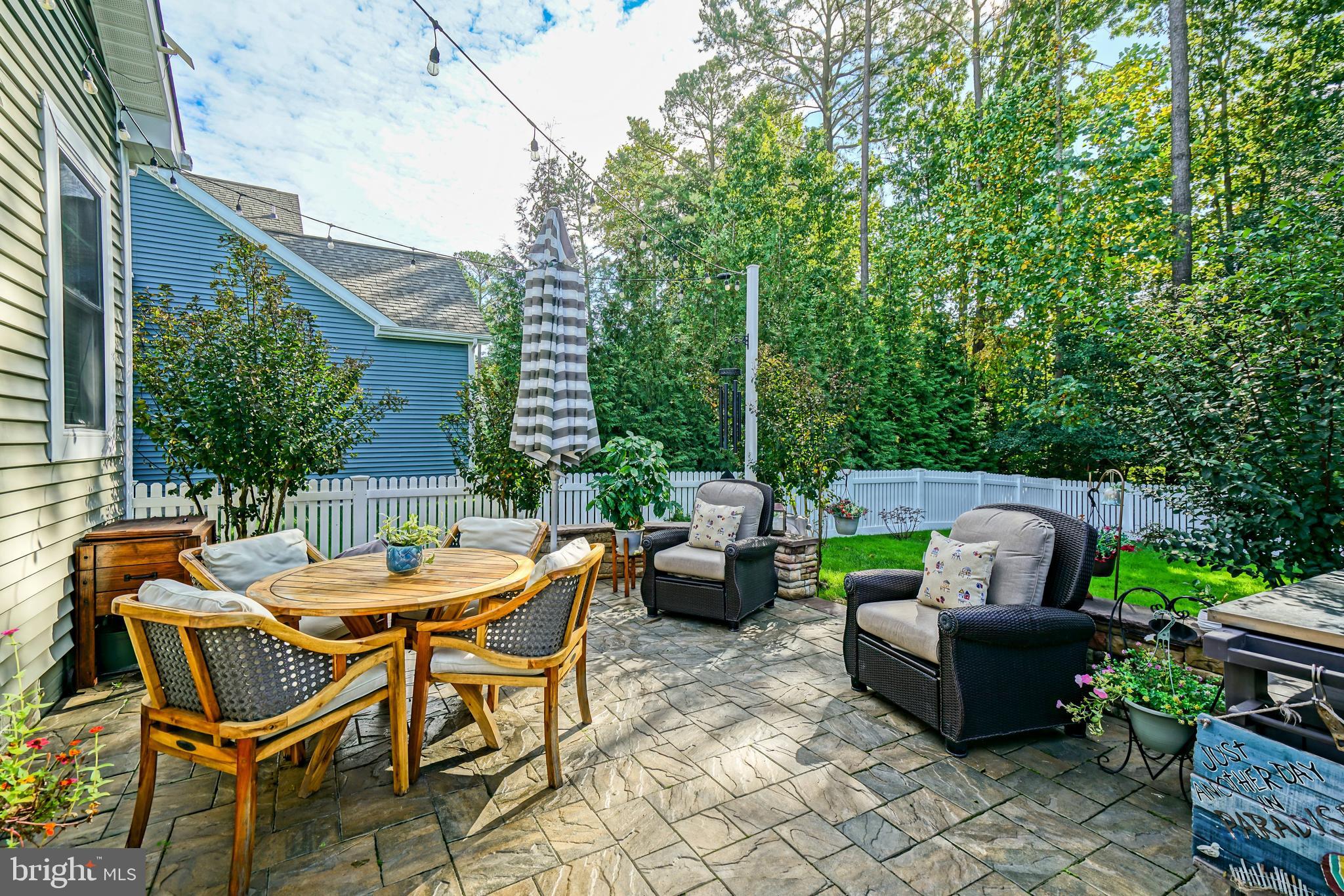 COASTAL CLUB - Residential