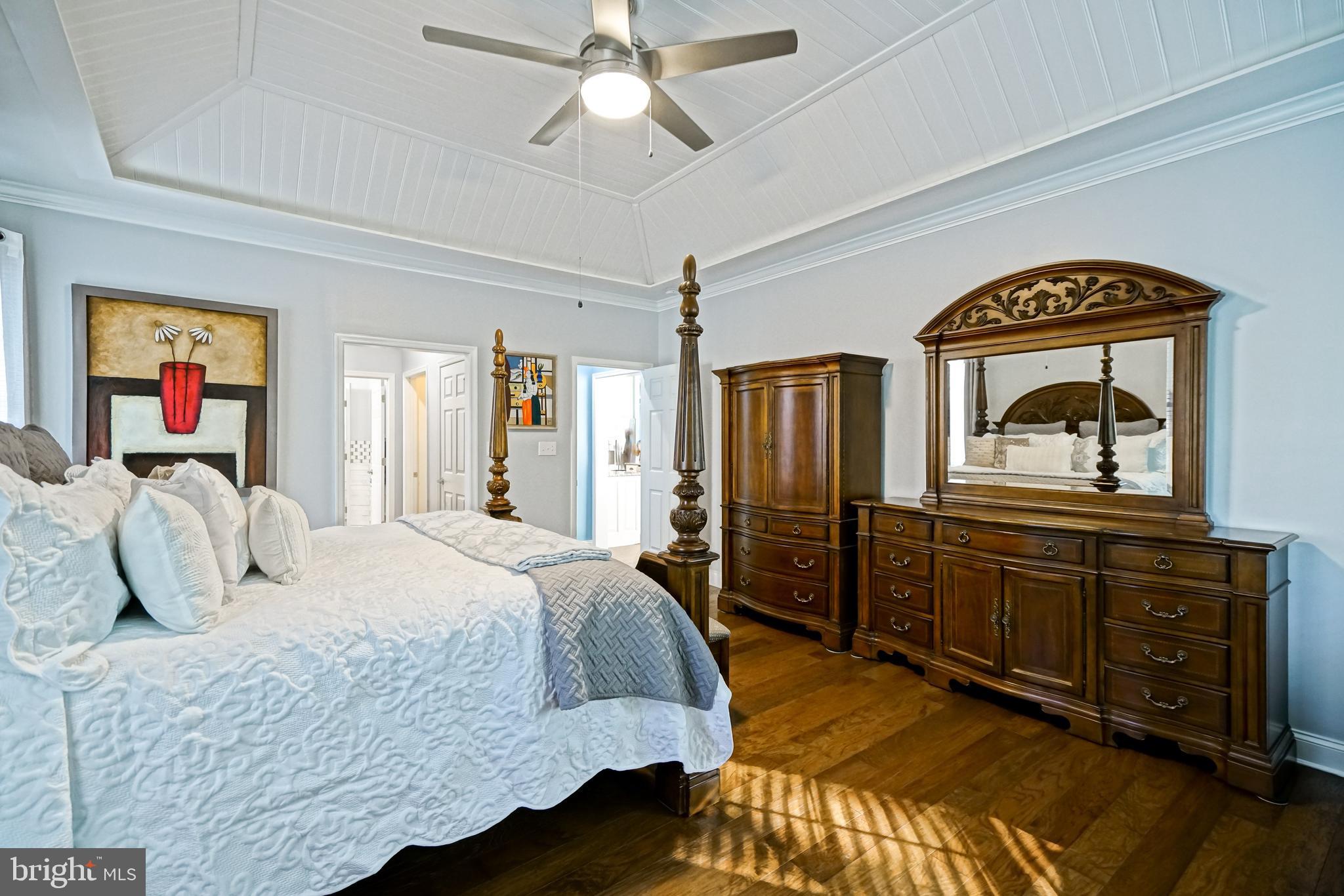 COASTAL CLUB - Residential