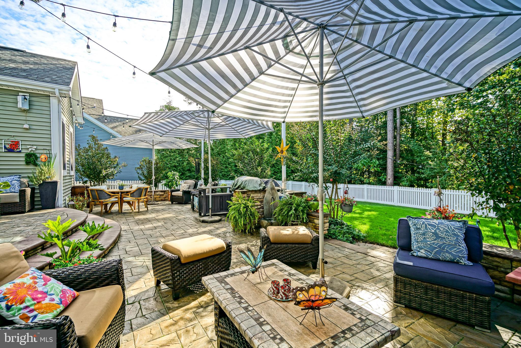 COASTAL CLUB - Residential