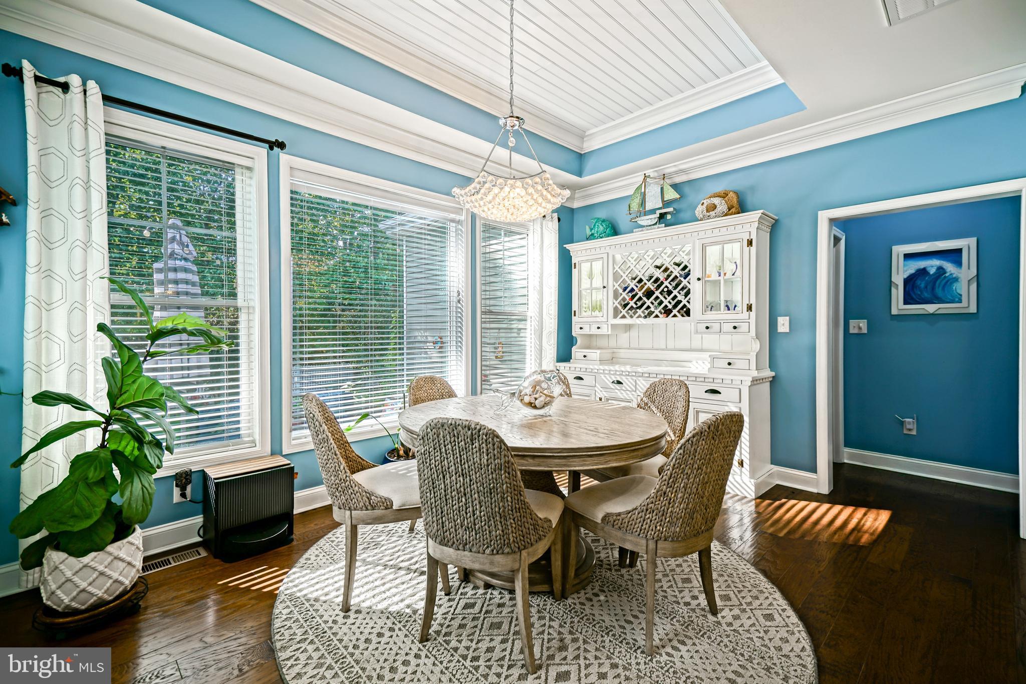 COASTAL CLUB - Residential