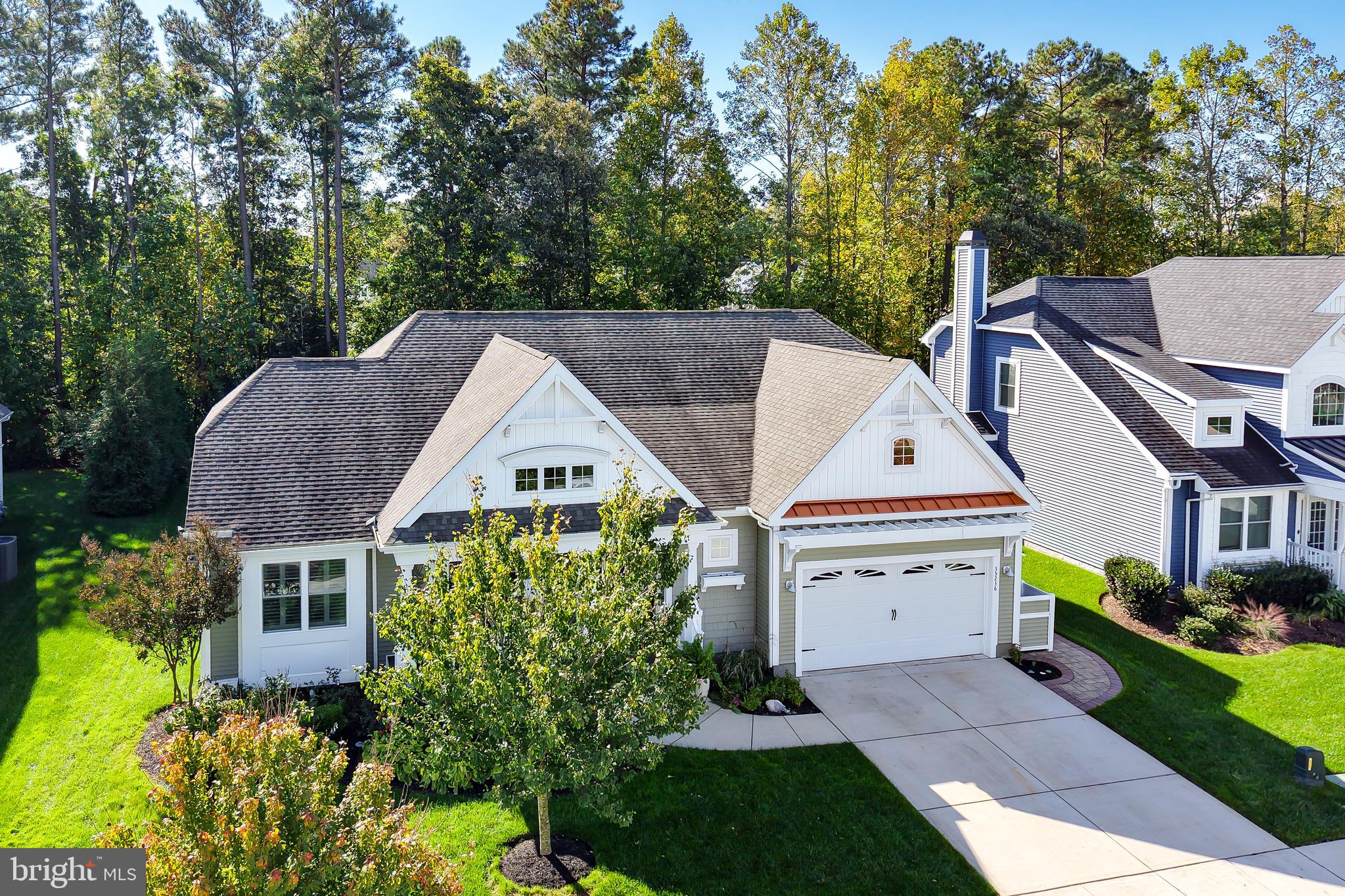 COASTAL CLUB - Residential