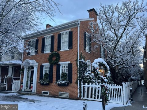 223 BROADWAY HANOVER PA 17331