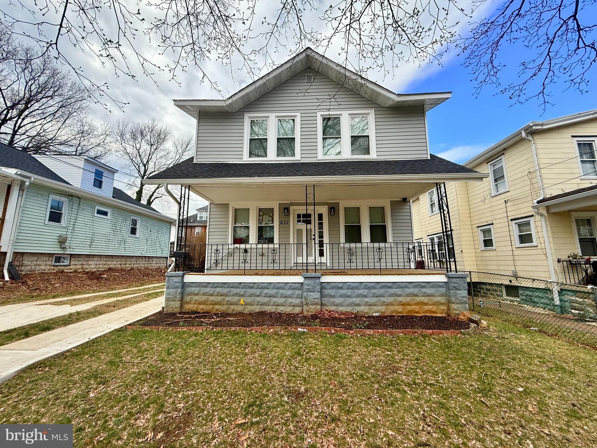 211 CYPRESS AVENUE