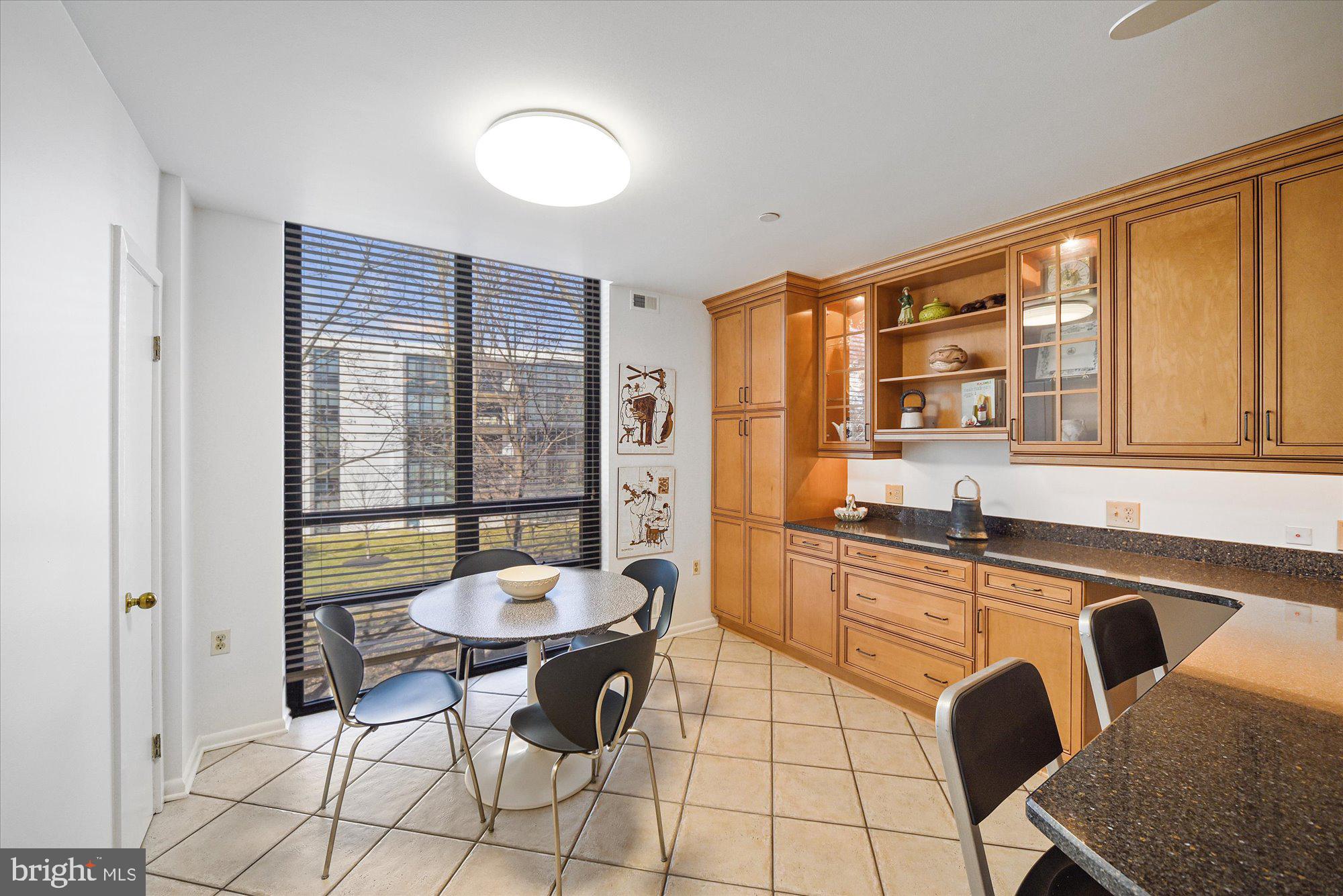 PAVILION IN THE PARK - Residential