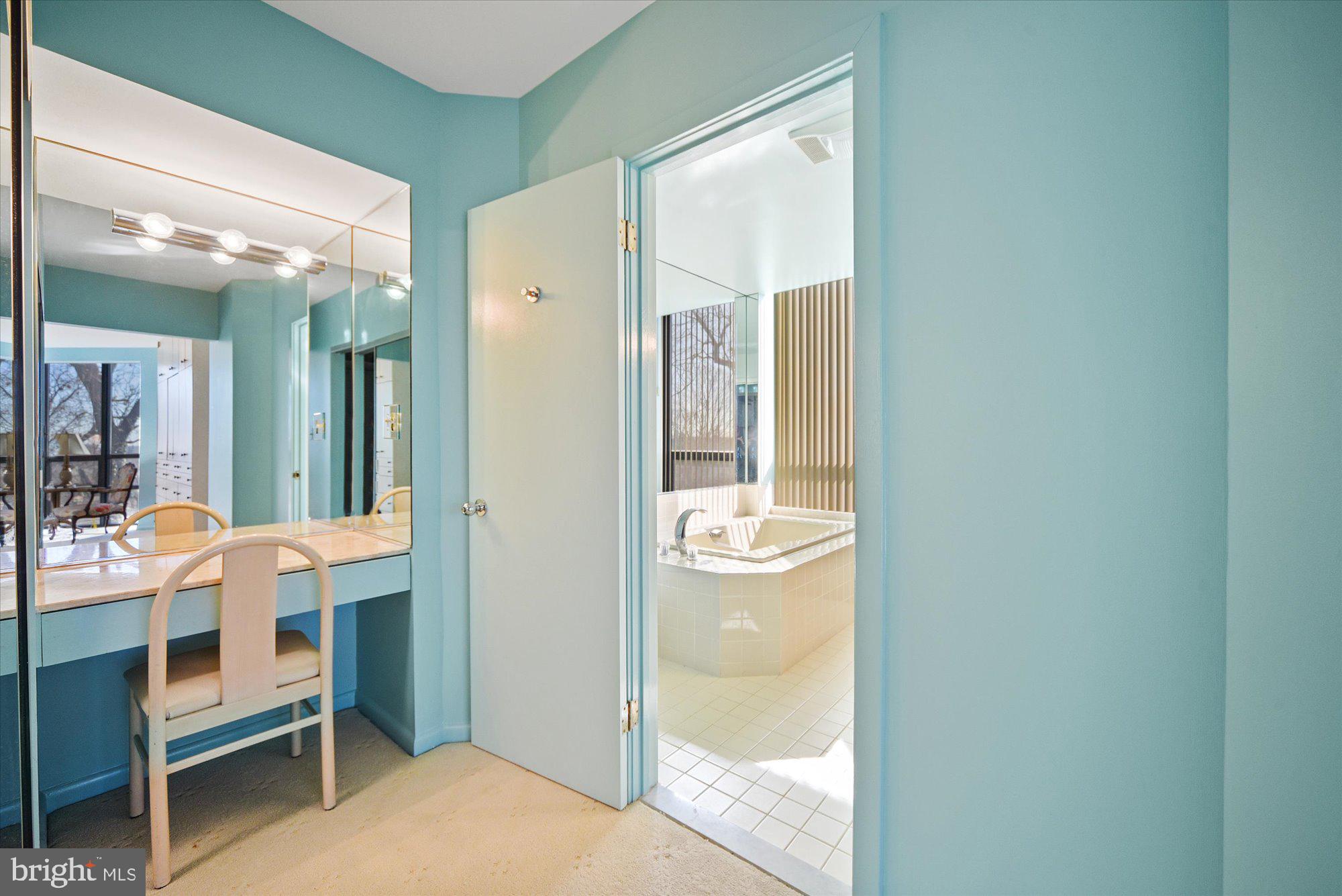 PAVILION IN THE PARK - Residential