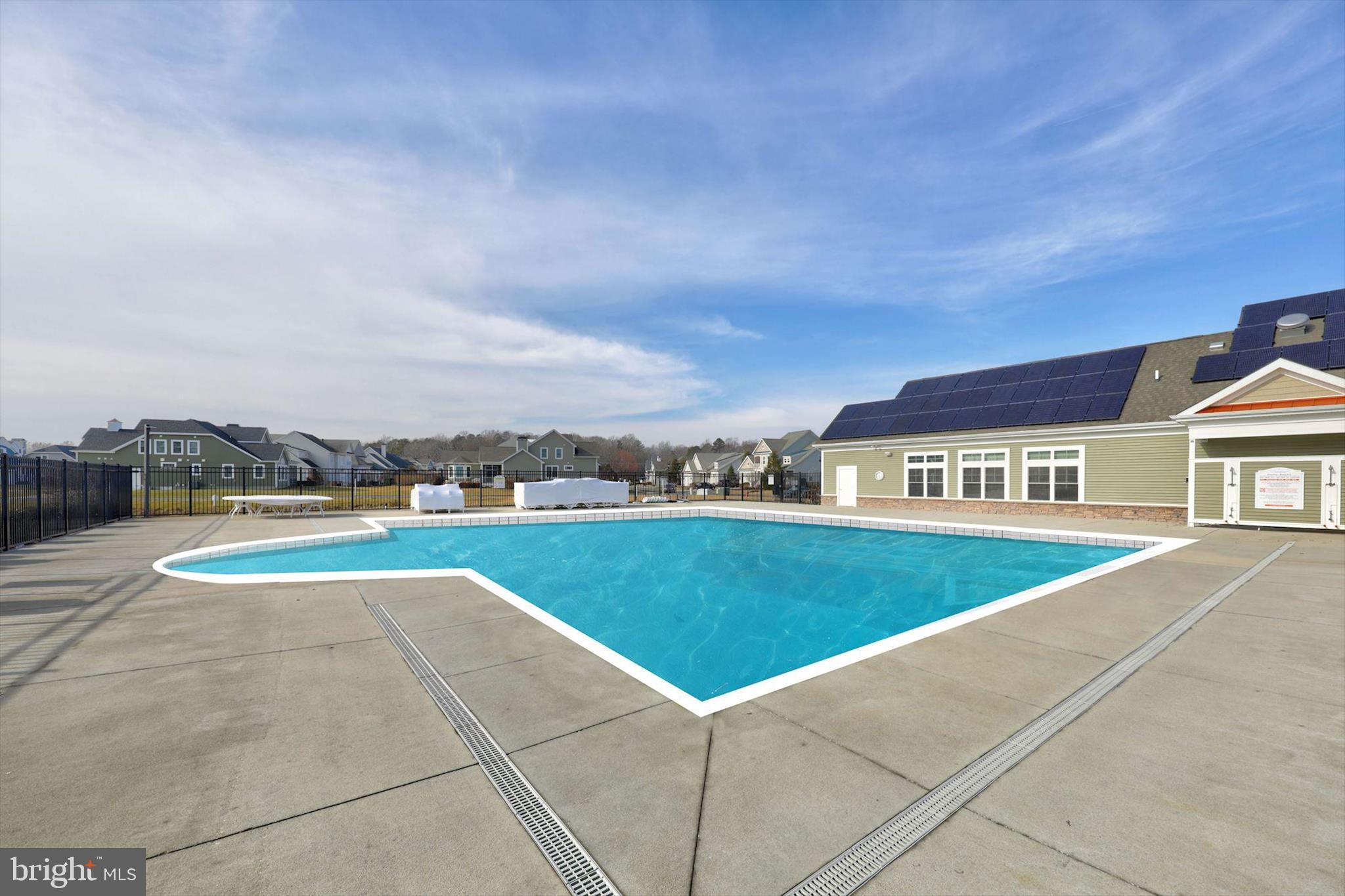 SAWGRASS AT WHITE OAK CREEK - Residential