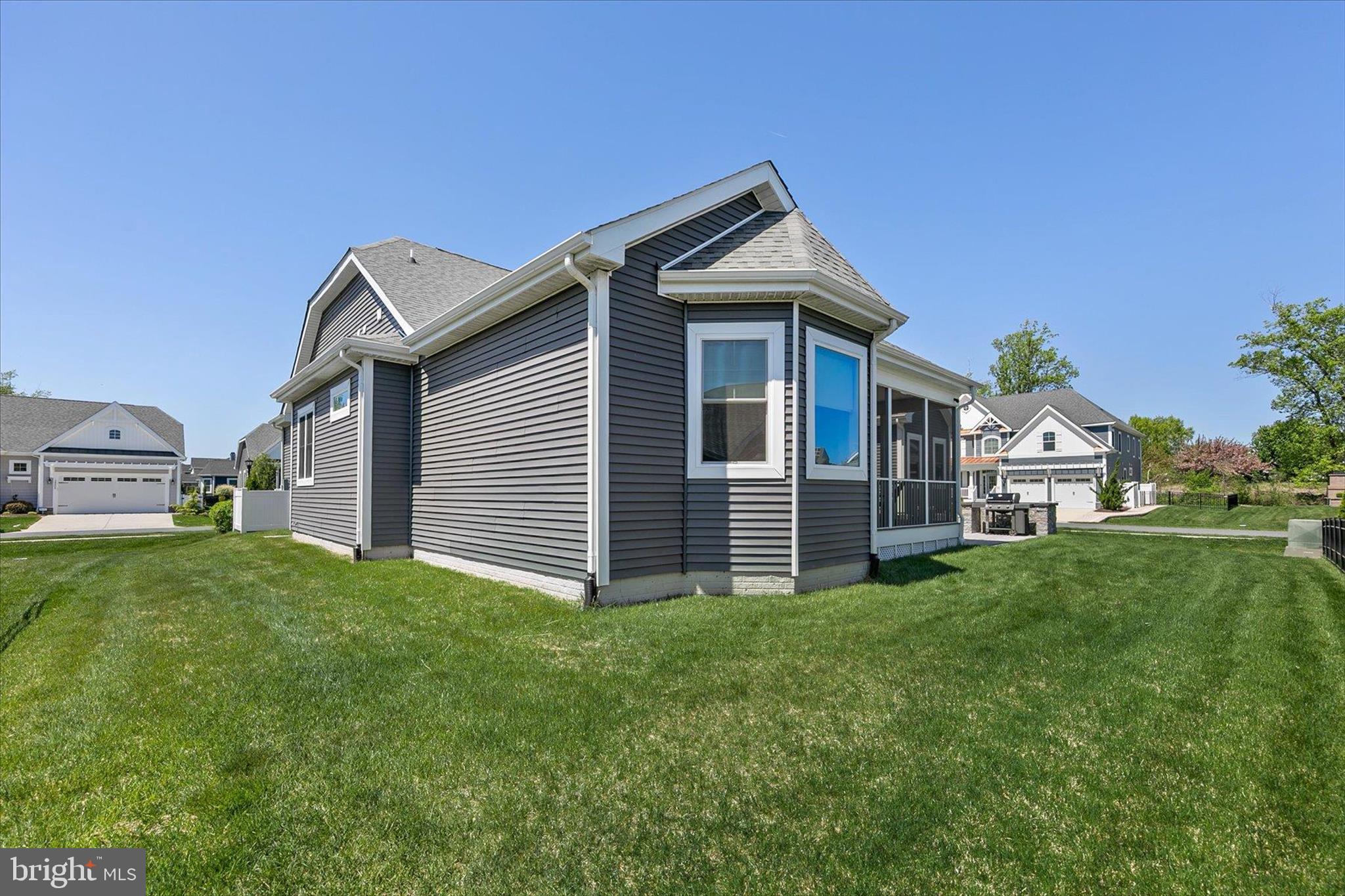 SAWGRASS AT WHITE OAK CREEK - Residential