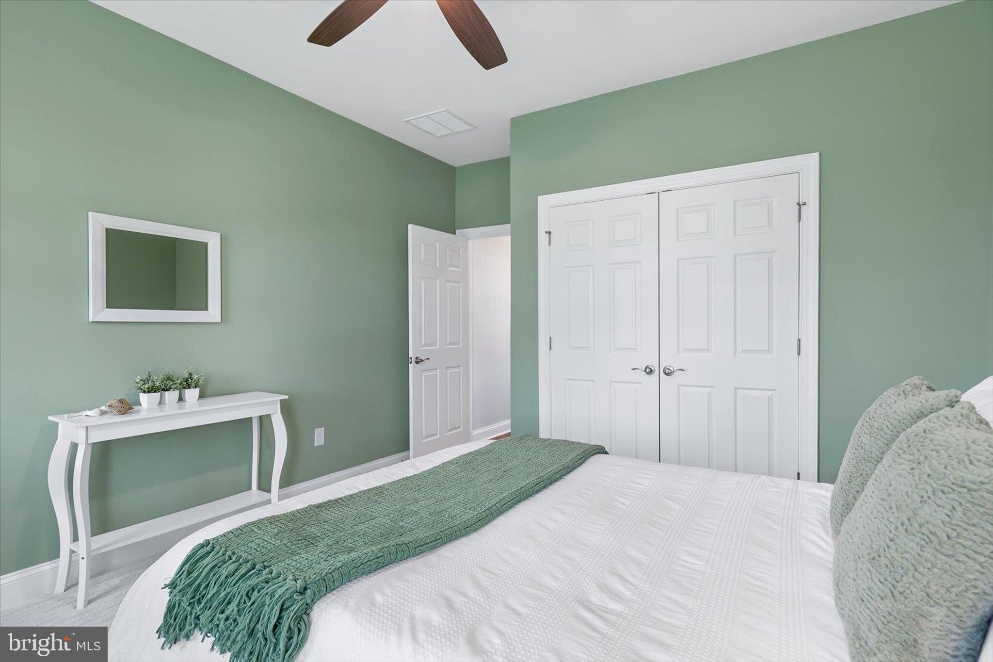 SAWGRASS AT WHITE OAK CREEK - Residential