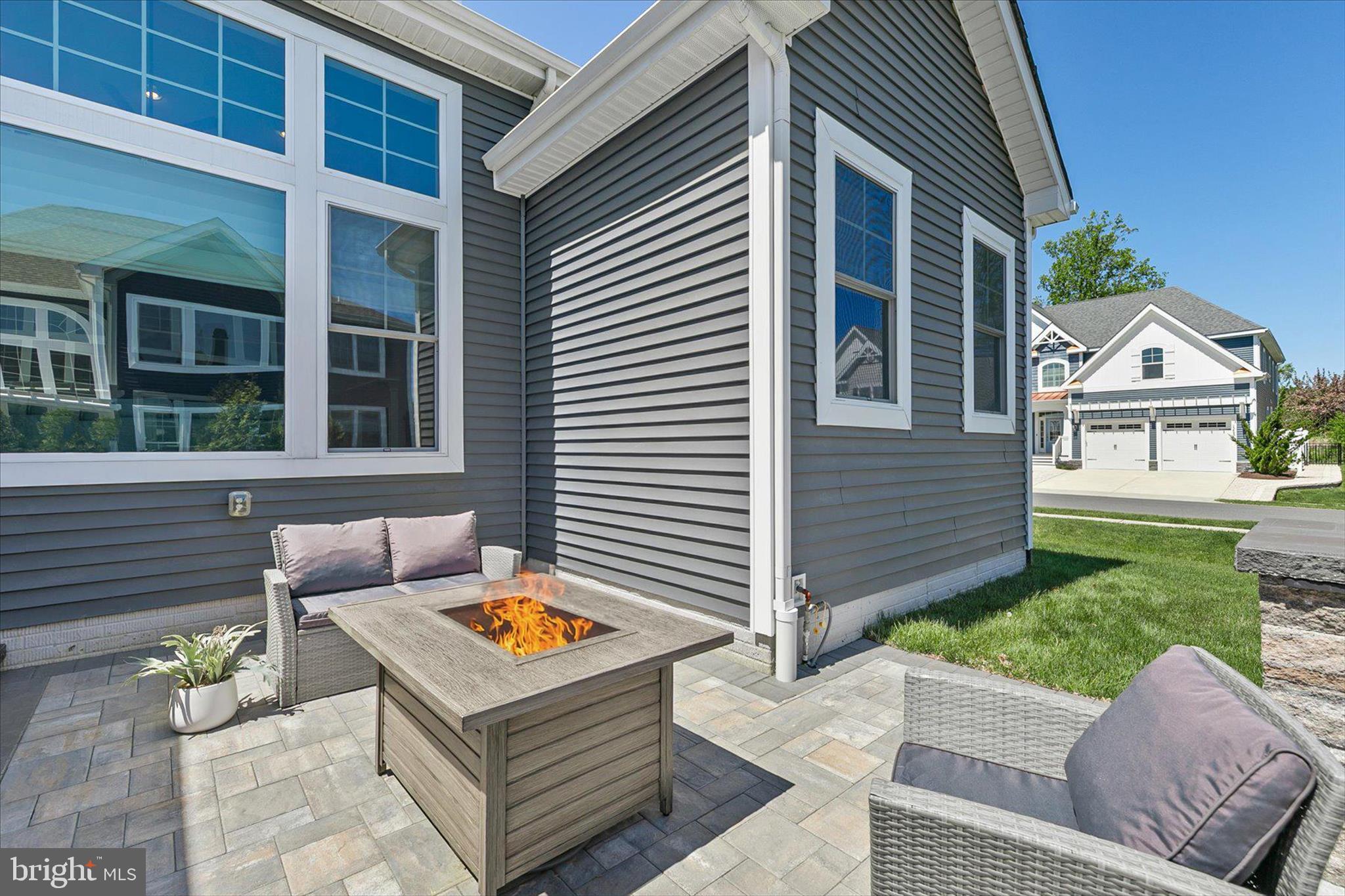 SAWGRASS AT WHITE OAK CREEK - Residential