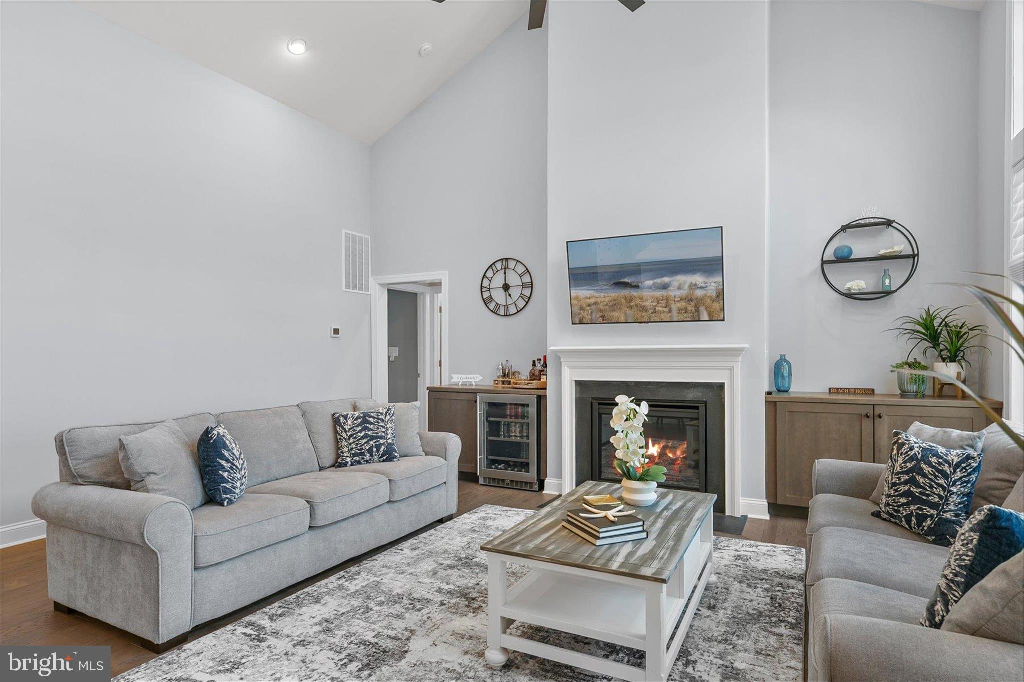 SAWGRASS AT WHITE OAK CREEK - Residential