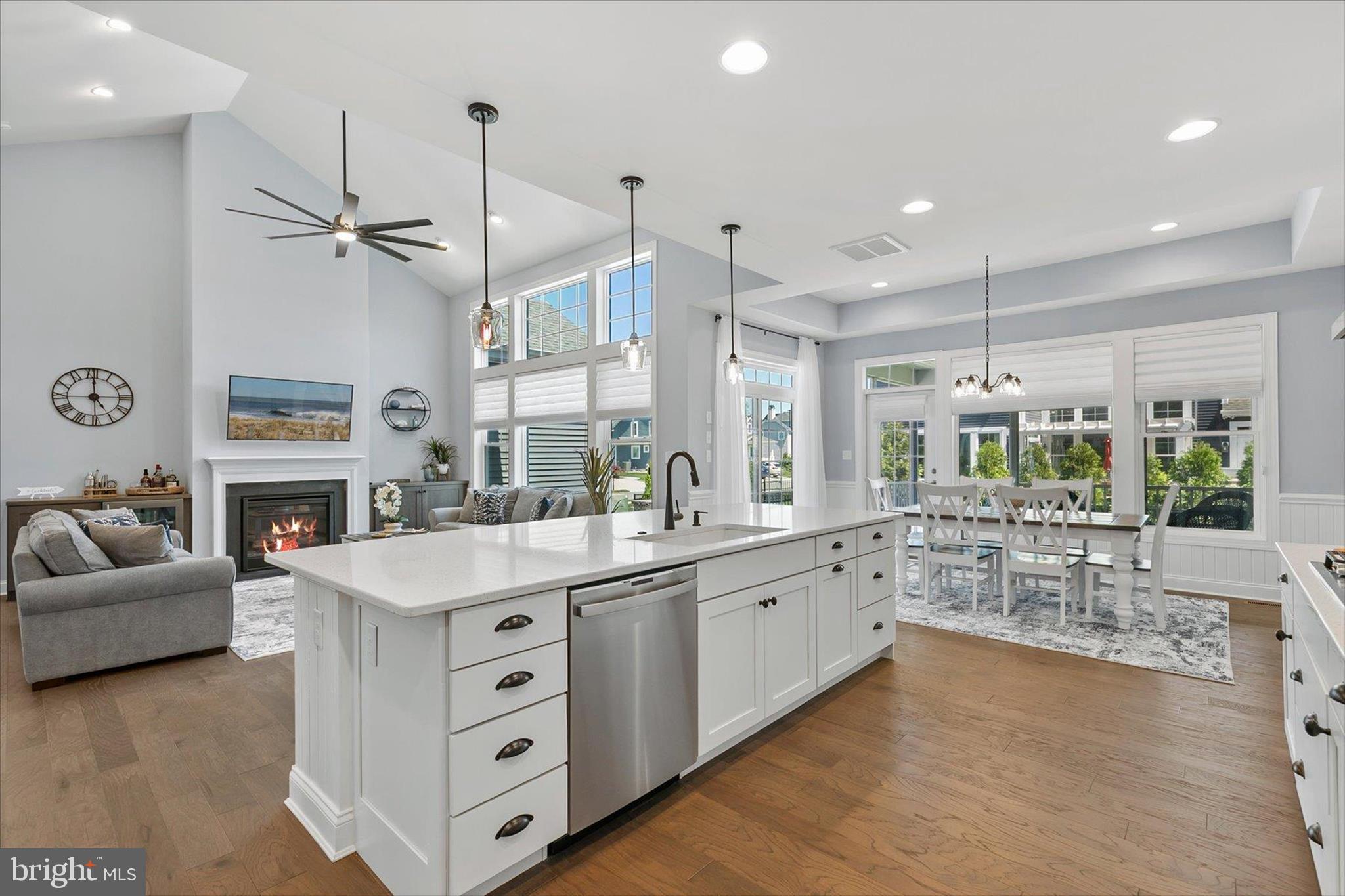 SAWGRASS AT WHITE OAK CREEK - Residential