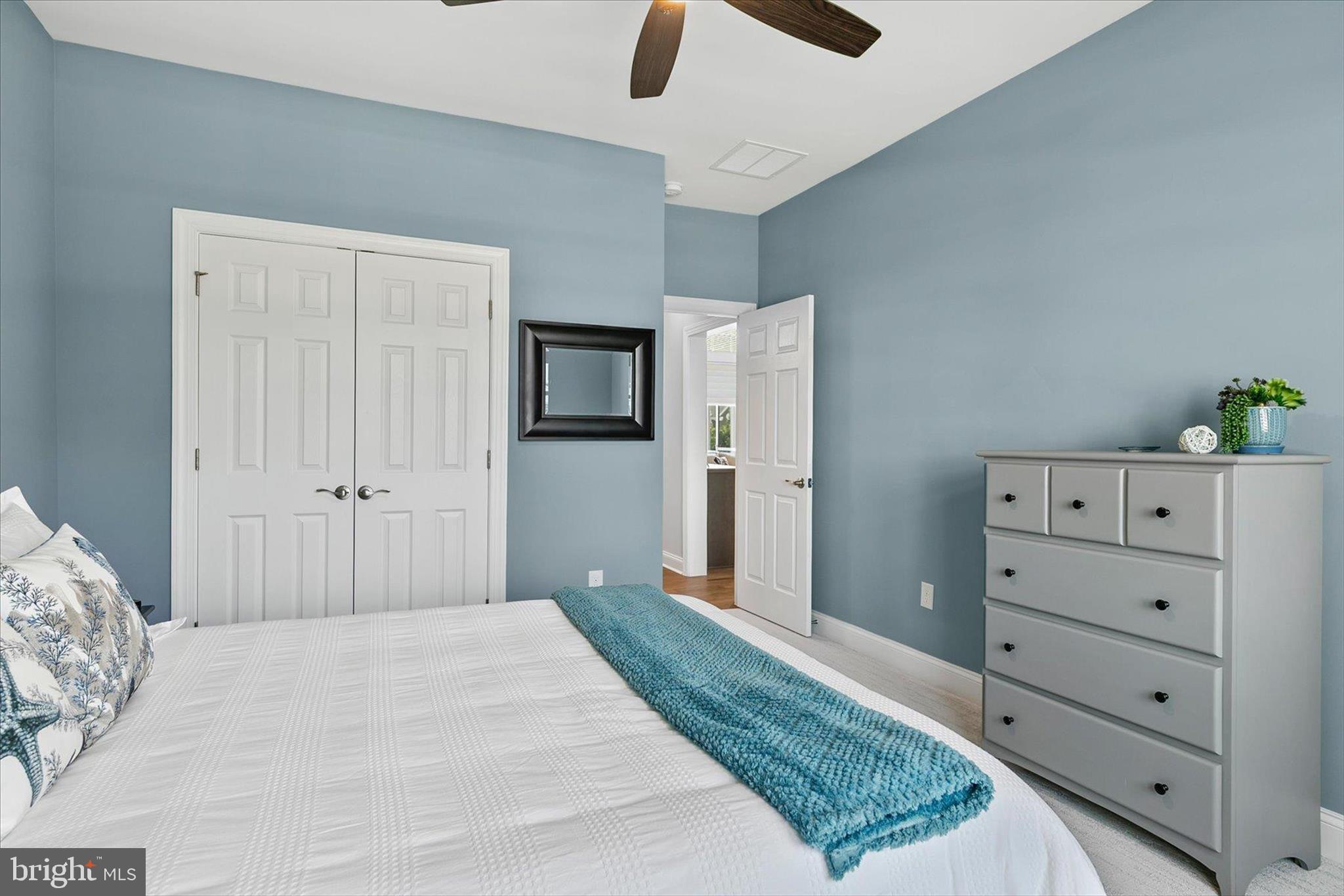 SAWGRASS AT WHITE OAK CREEK - Residential