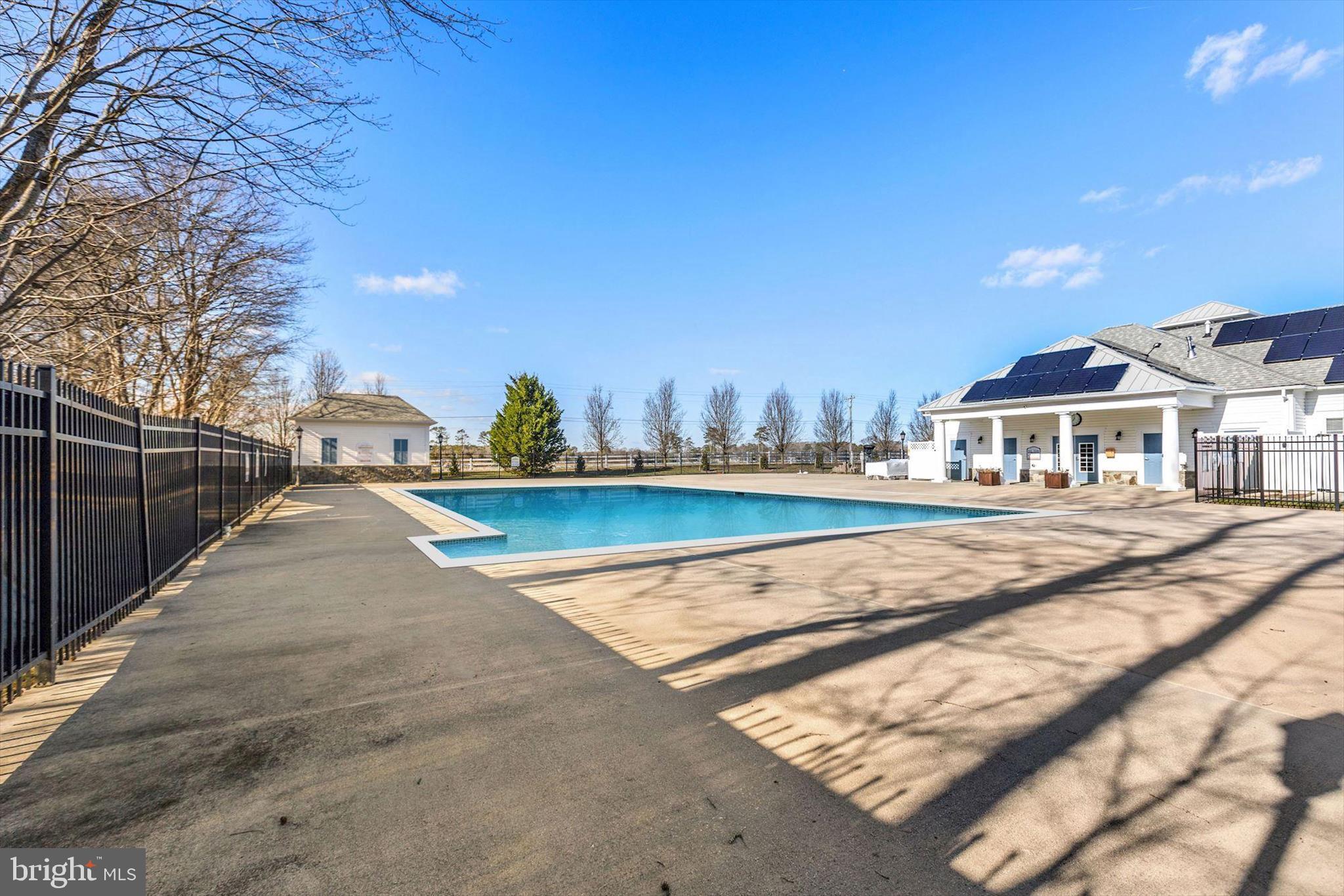 SAWGRASS AT WHITE OAK CREEK - Residential