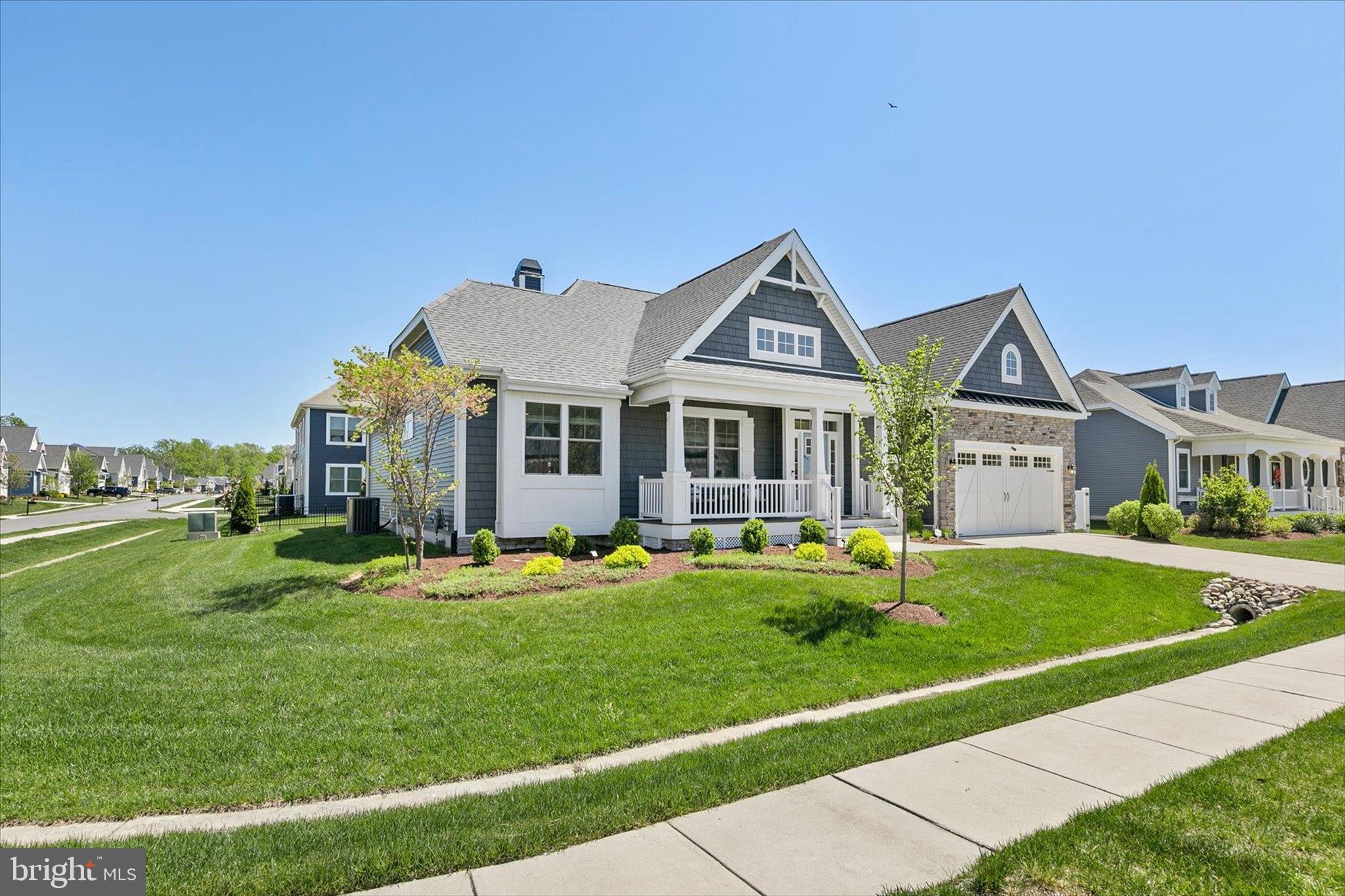 SAWGRASS AT WHITE OAK CREEK - Residential