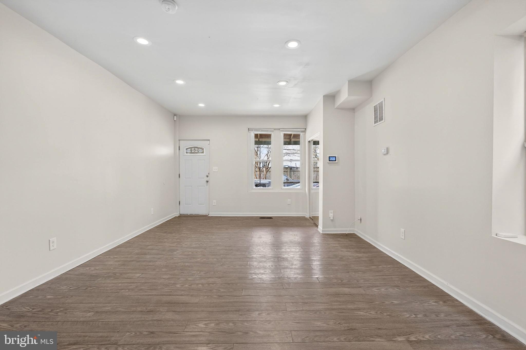 GERMANTOWN - Residential