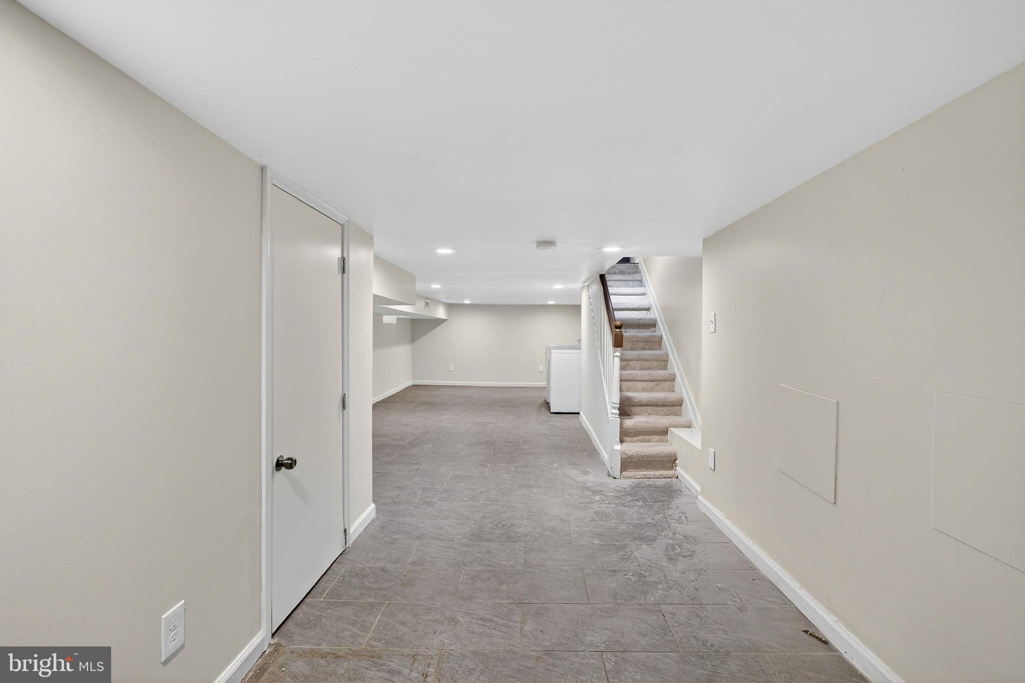 GERMANTOWN - Residential