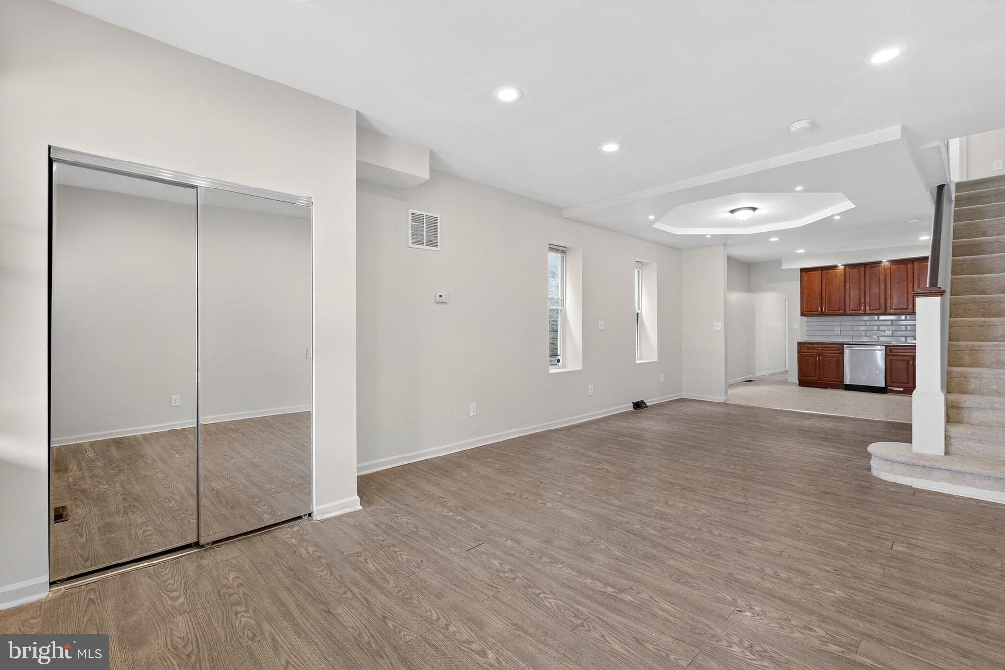 GERMANTOWN - Residential