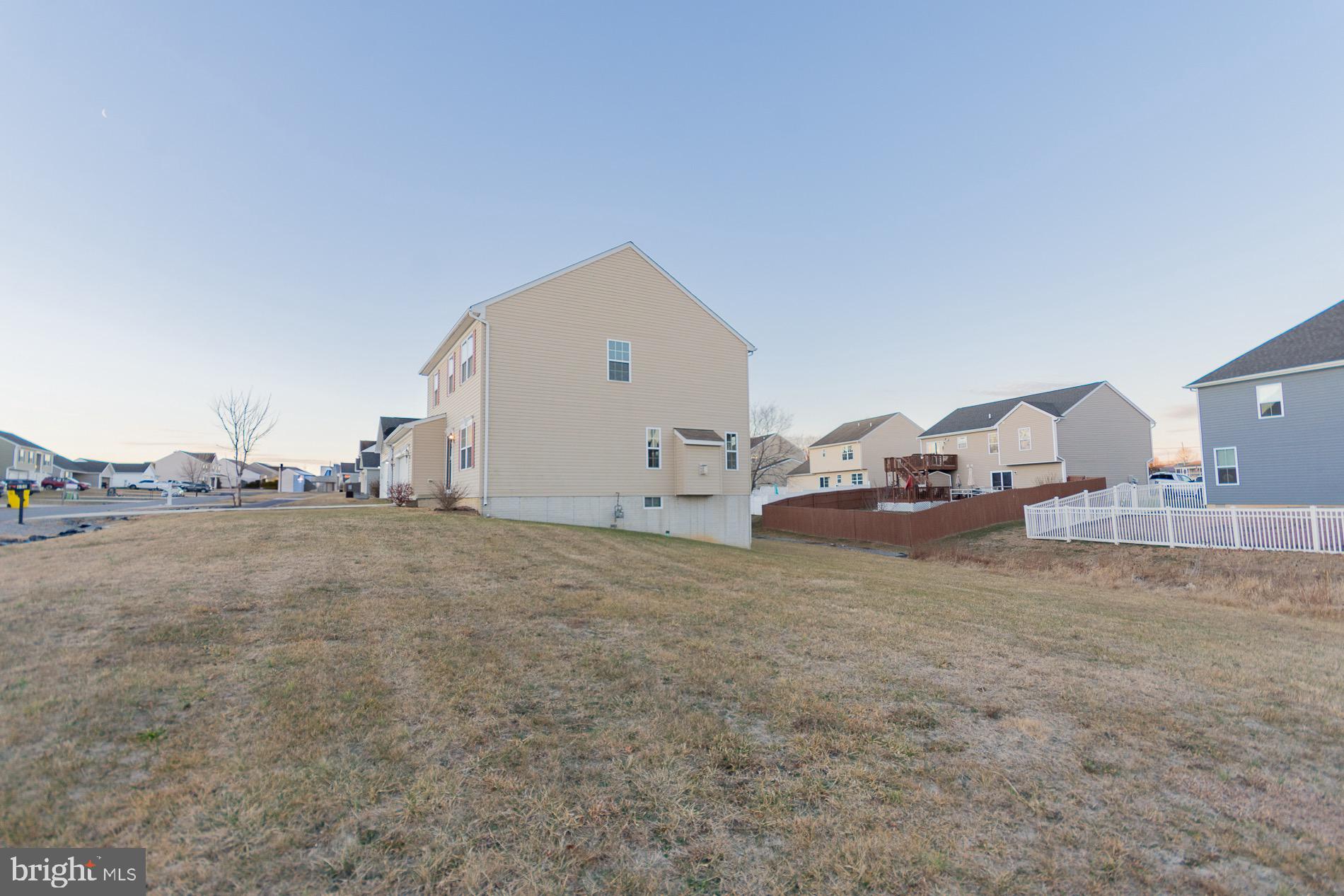 PRINCETON SHOALS - Residential