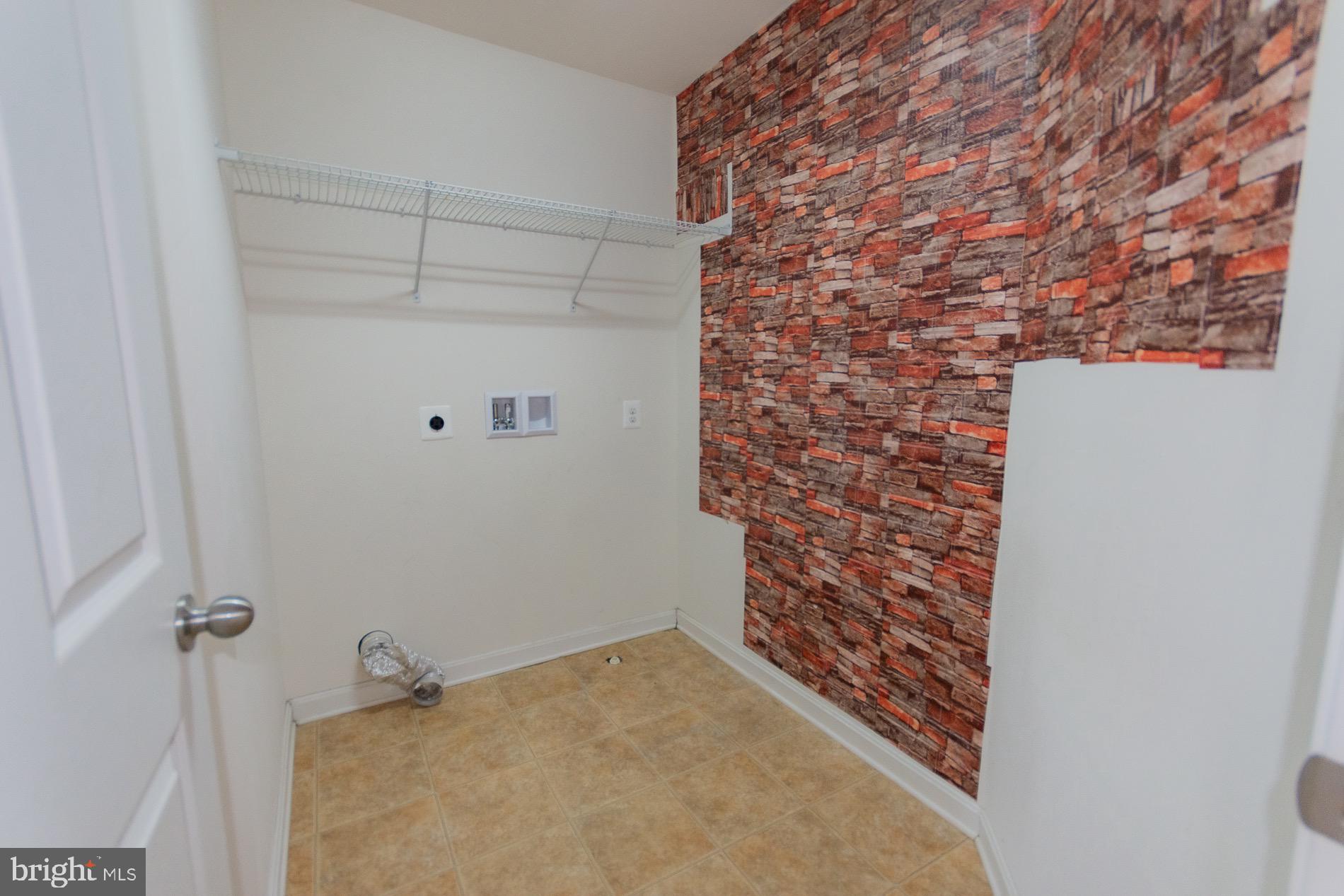 PRINCETON SHOALS - Residential