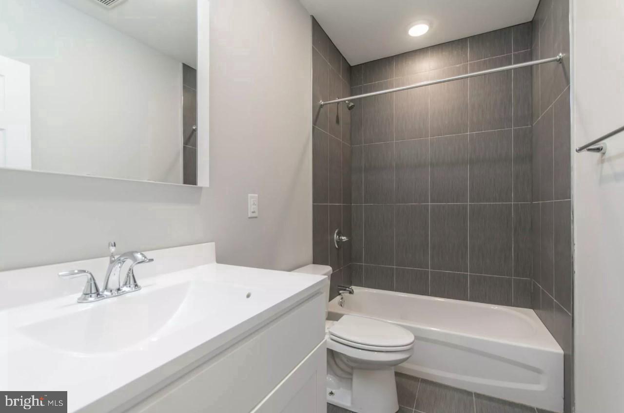 TEMPLE UNIVERSITY - Commercial Sale