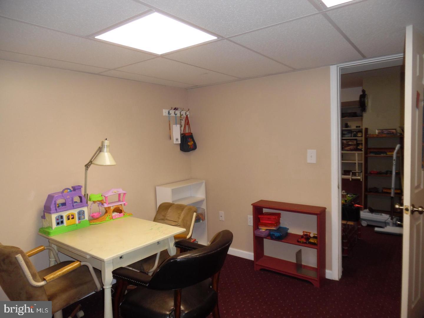 EAST EVERGREEN ESTATES - Residential