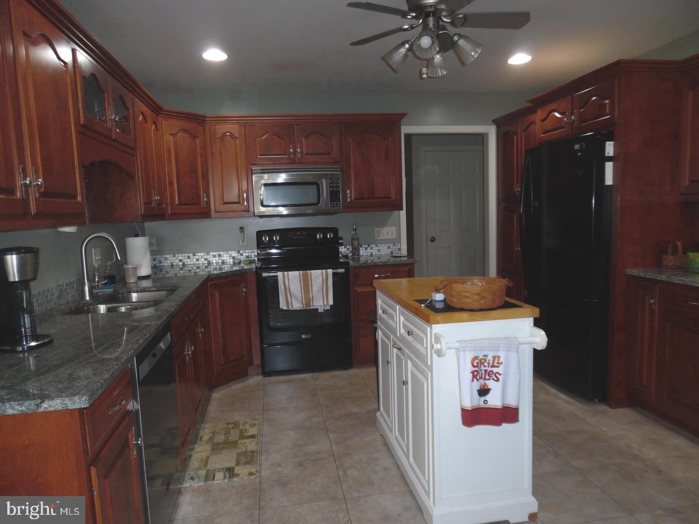 EAST EVERGREEN ESTATES - Residential