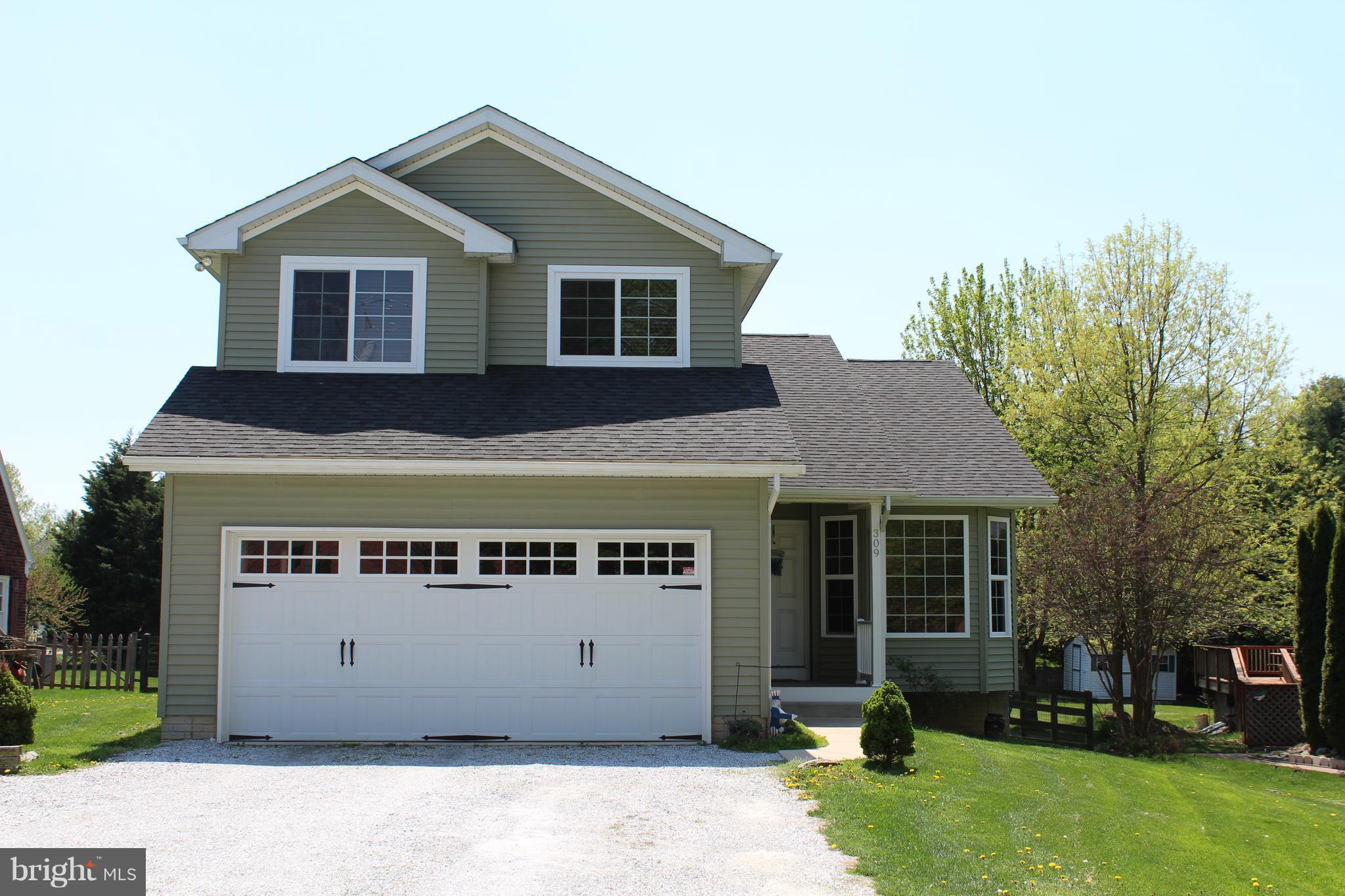 JAMESONS VIEW - Residential