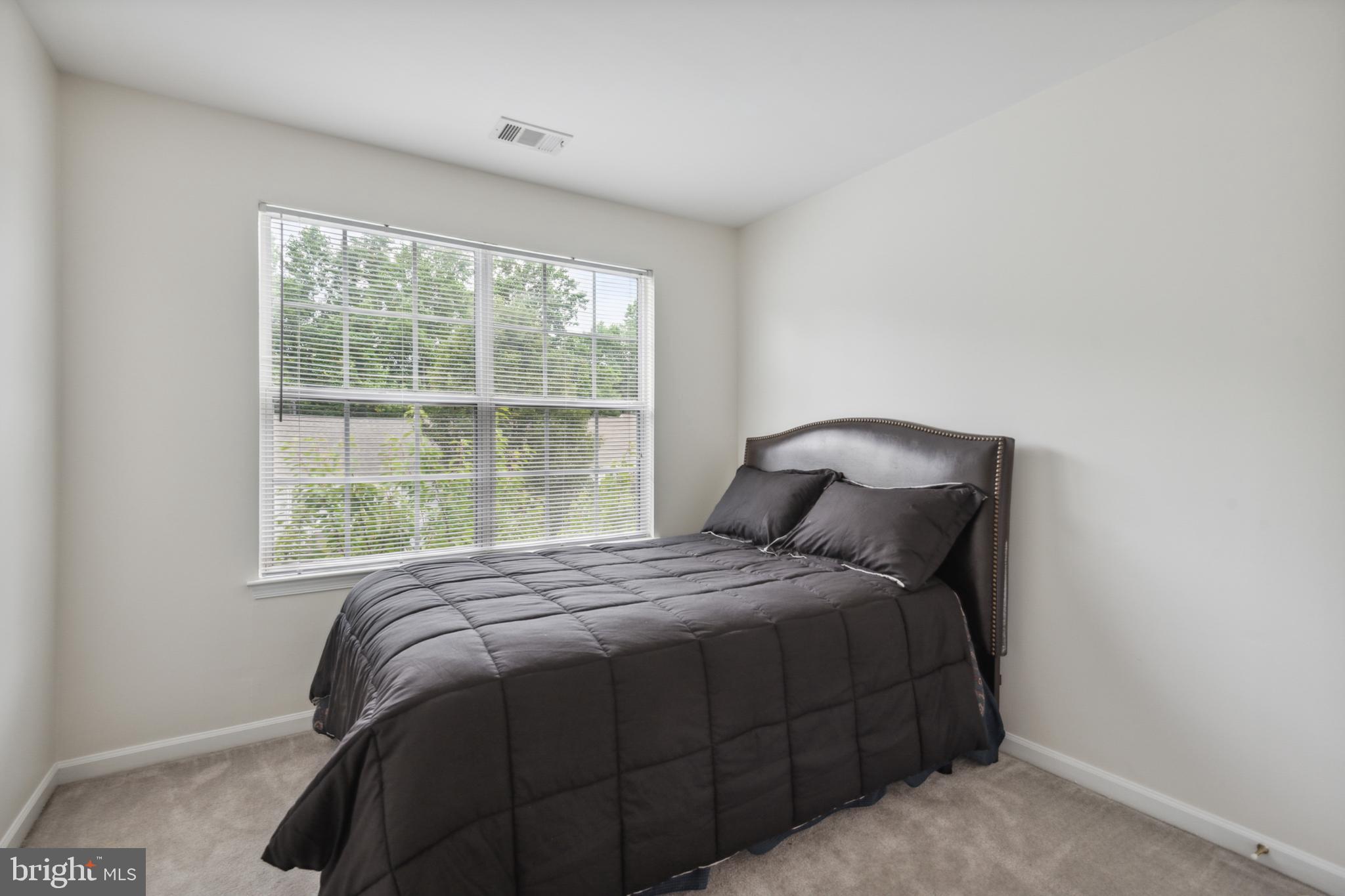 LAKEWOOD EST SUB - Residential