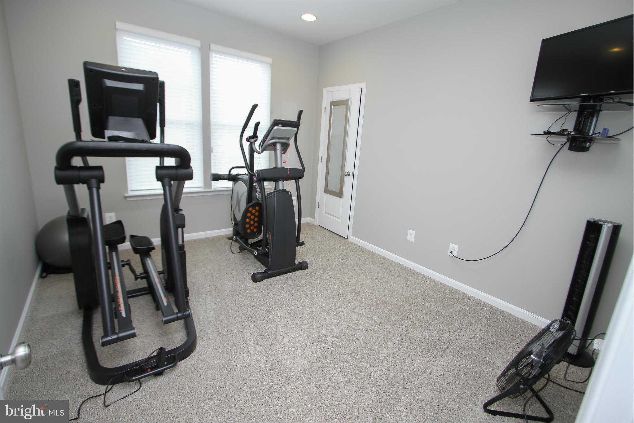 BRAMBLETON LANDBAY 3 - Residential Lease