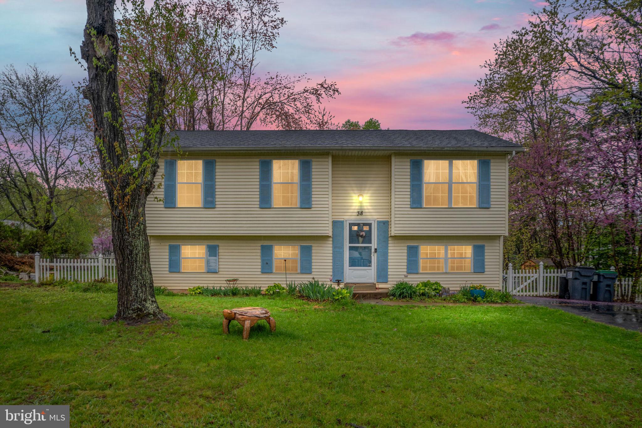 VISTA WOODS - Residential