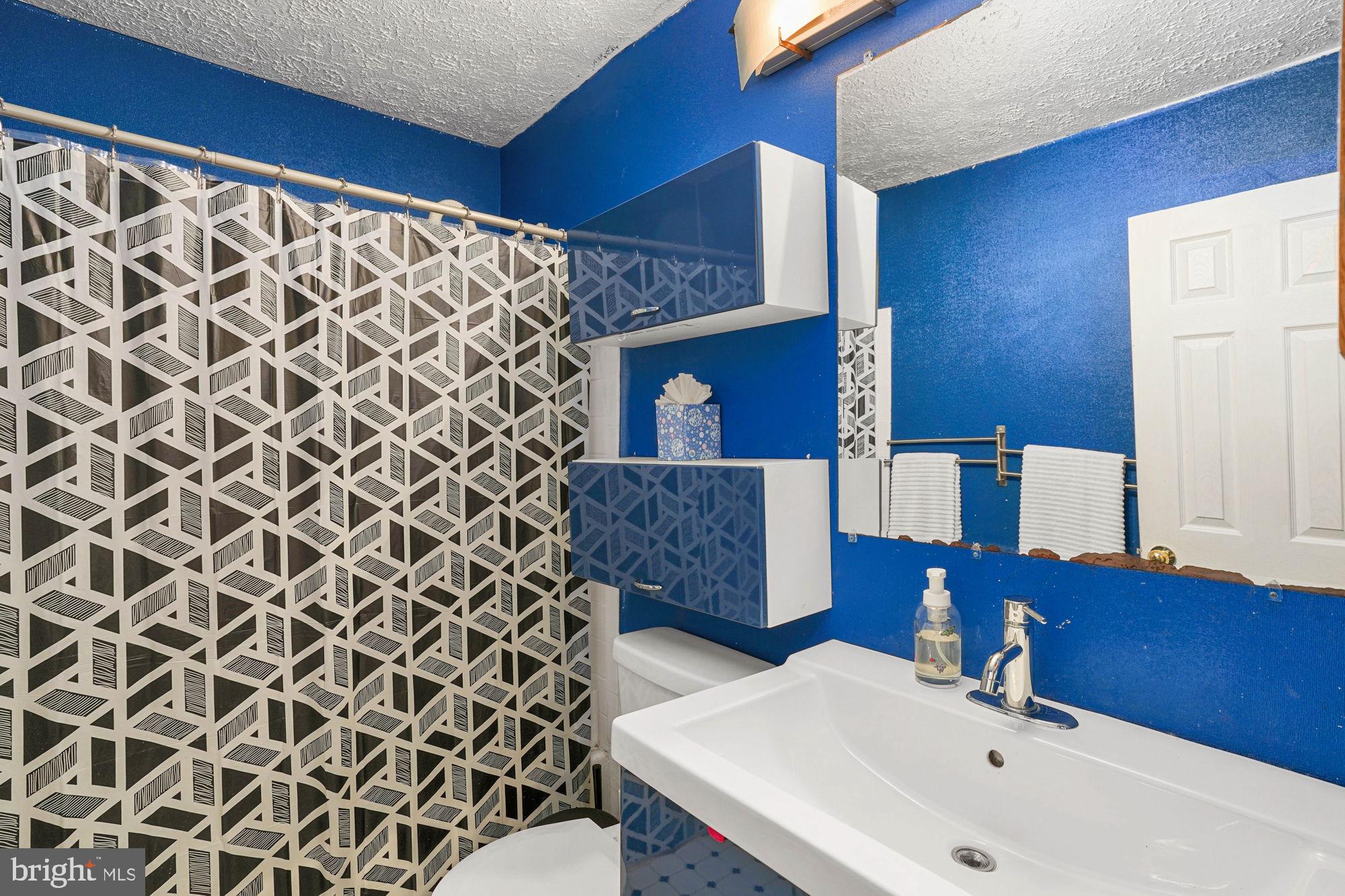 VISTA WOODS - Residential