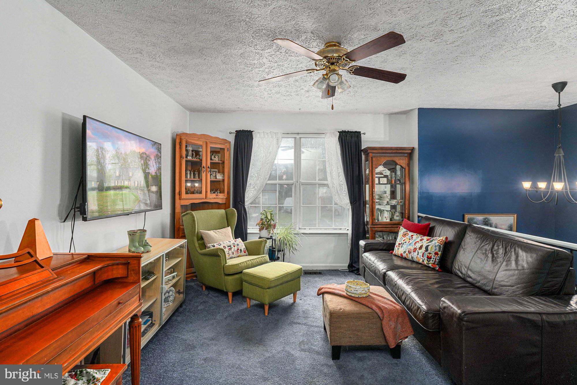 VISTA WOODS - Residential