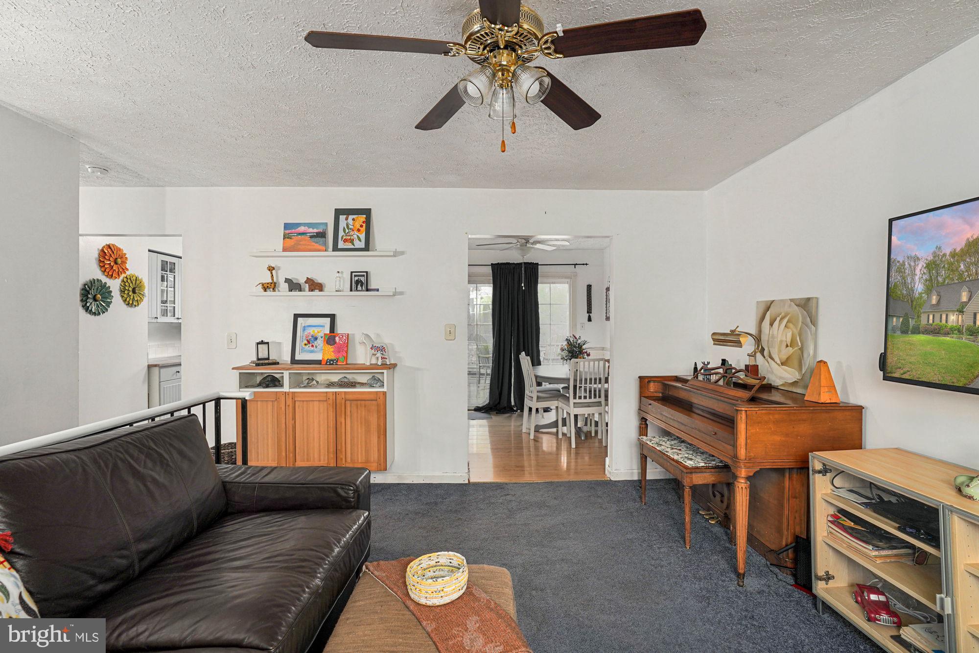 VISTA WOODS - Residential