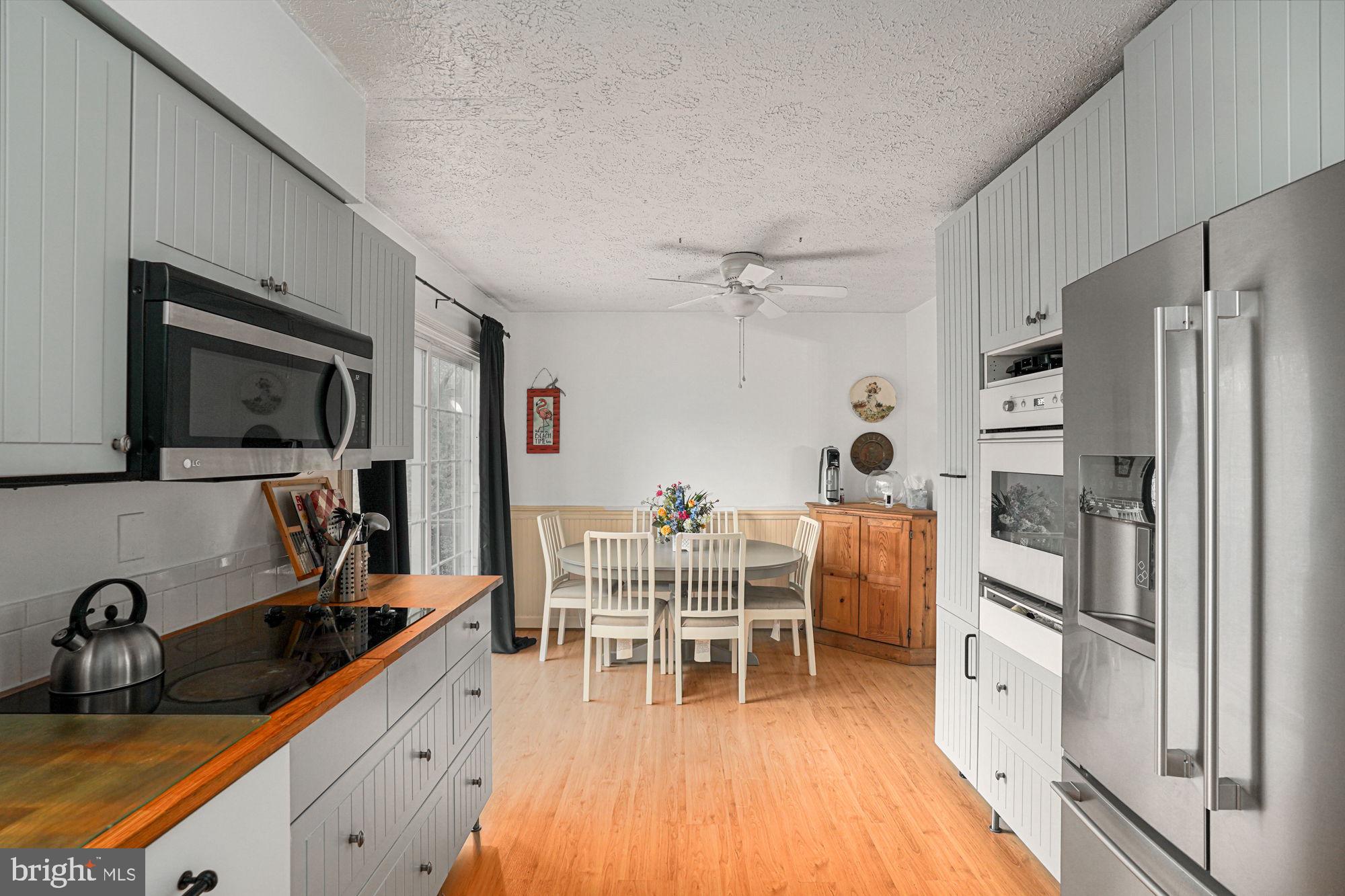 VISTA WOODS - Residential