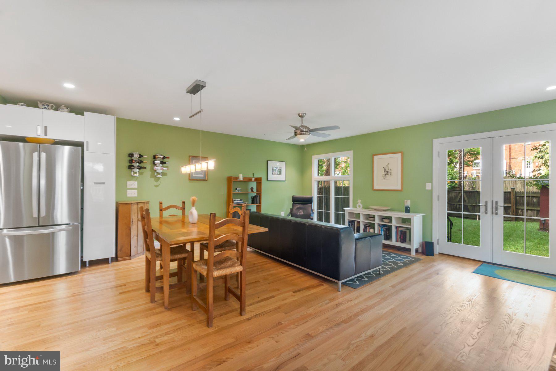 PATRICK HENRY - Residential