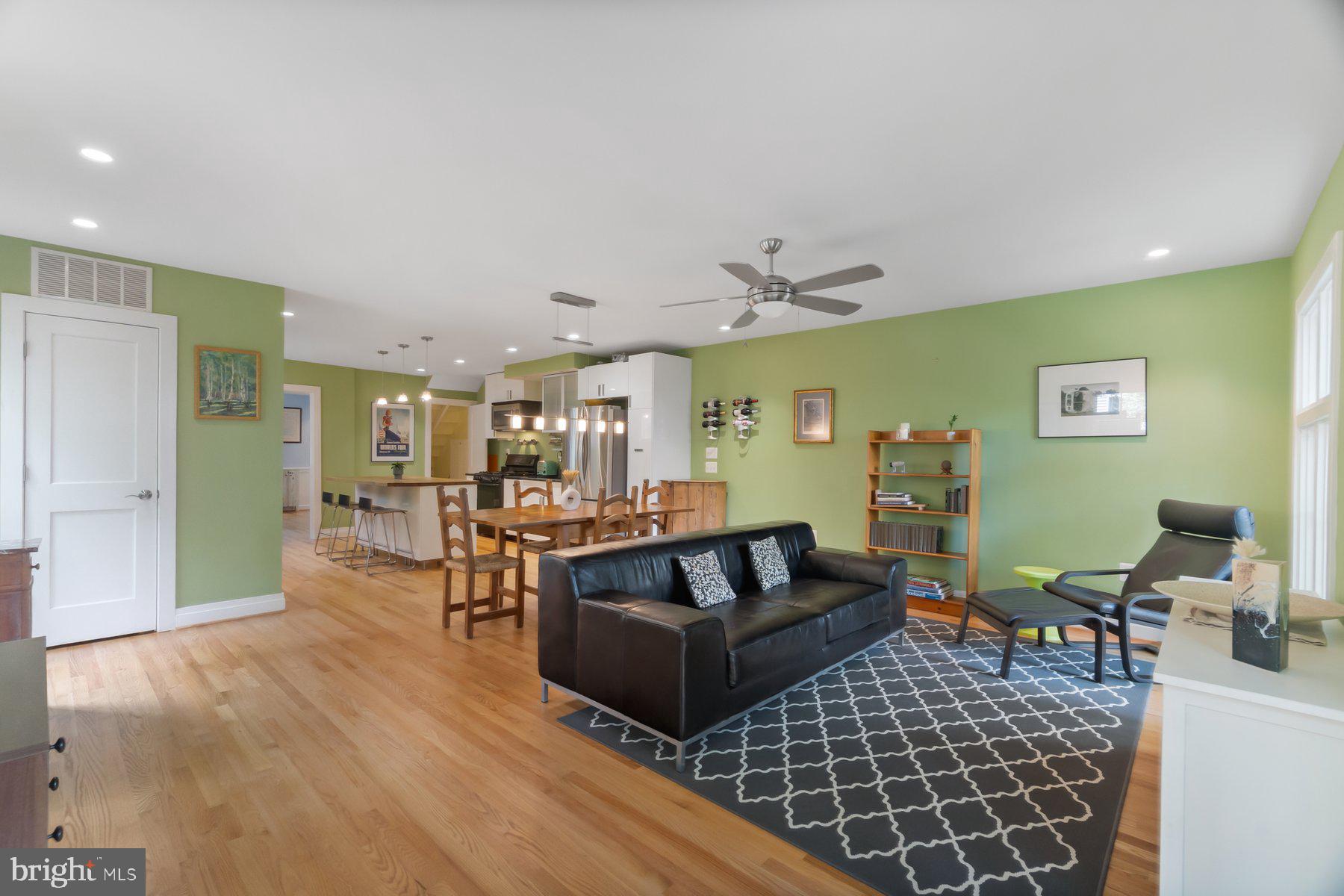 PATRICK HENRY - Residential