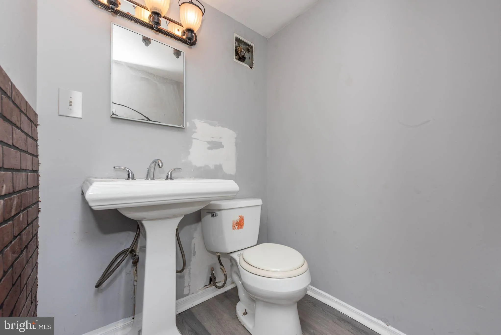 Baltimore, Maryland 21223, United States, 4 Bedrooms Bedrooms, ,2 BathroomsBathrooms,Residential,Active,136276