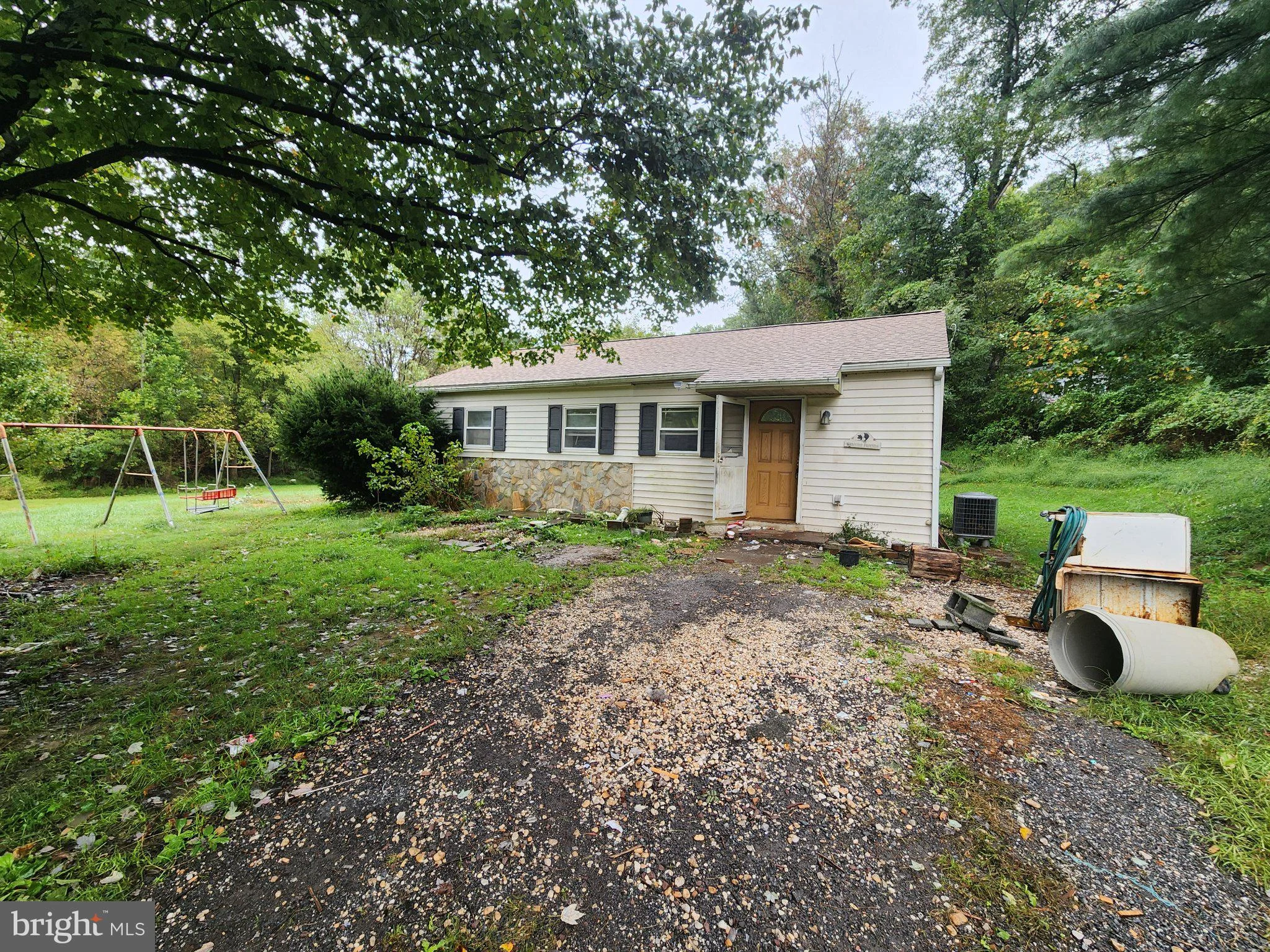 415 Twin Arch Rd, Mount Airy, MD 21771