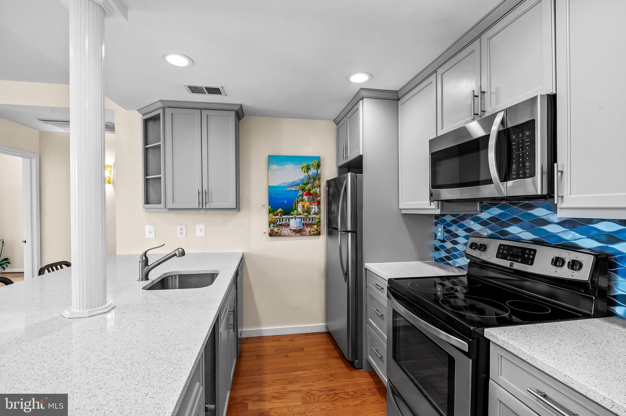 CANTON - Residential