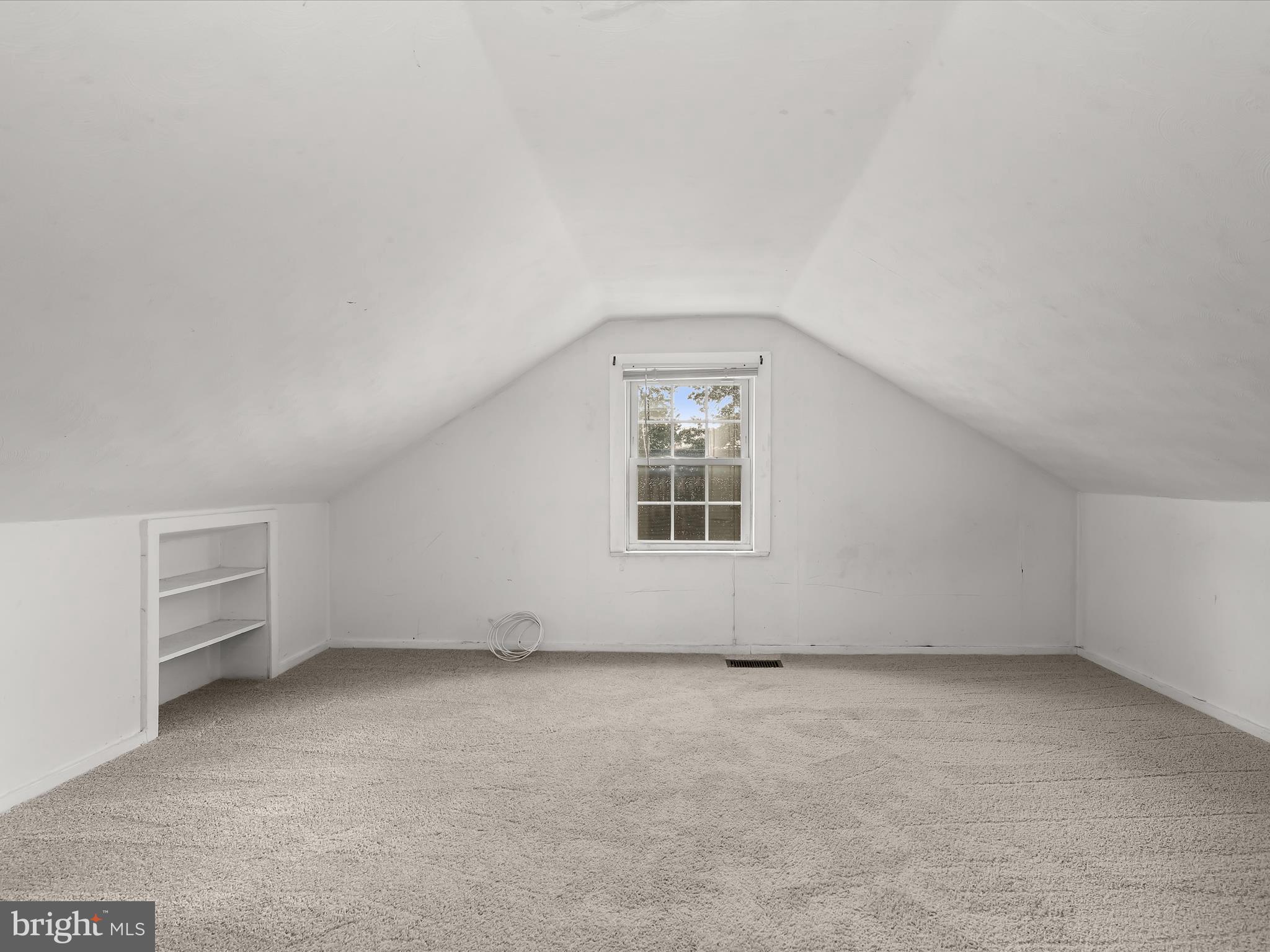 GRAY MANOR - Residential