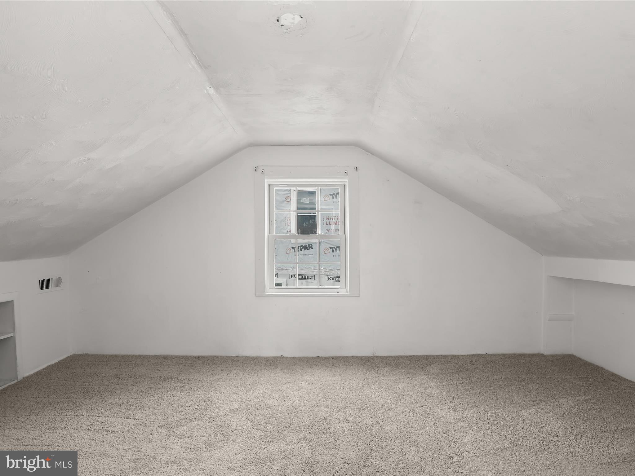 GRAY MANOR - Residential