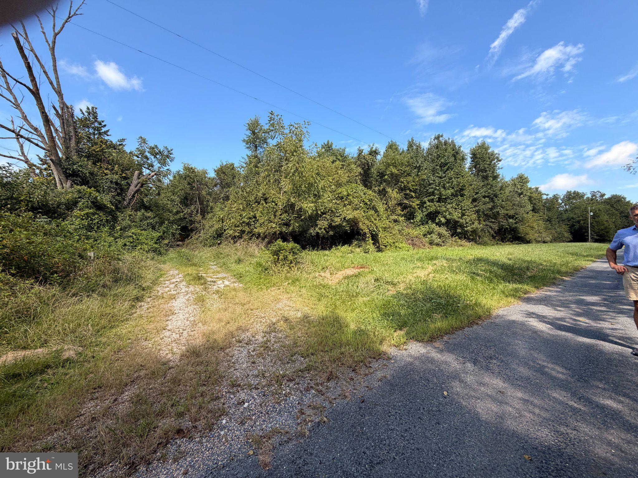 27942 OLD MORGNEC ROAD