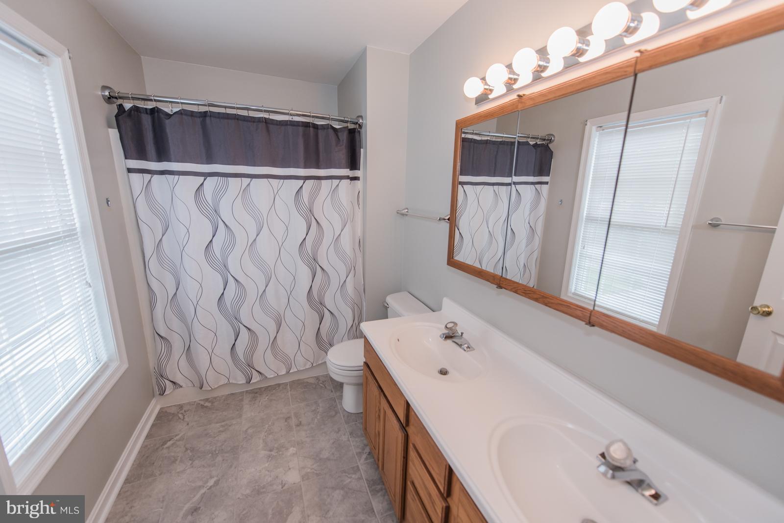 MARLOWE WOODS - Residential