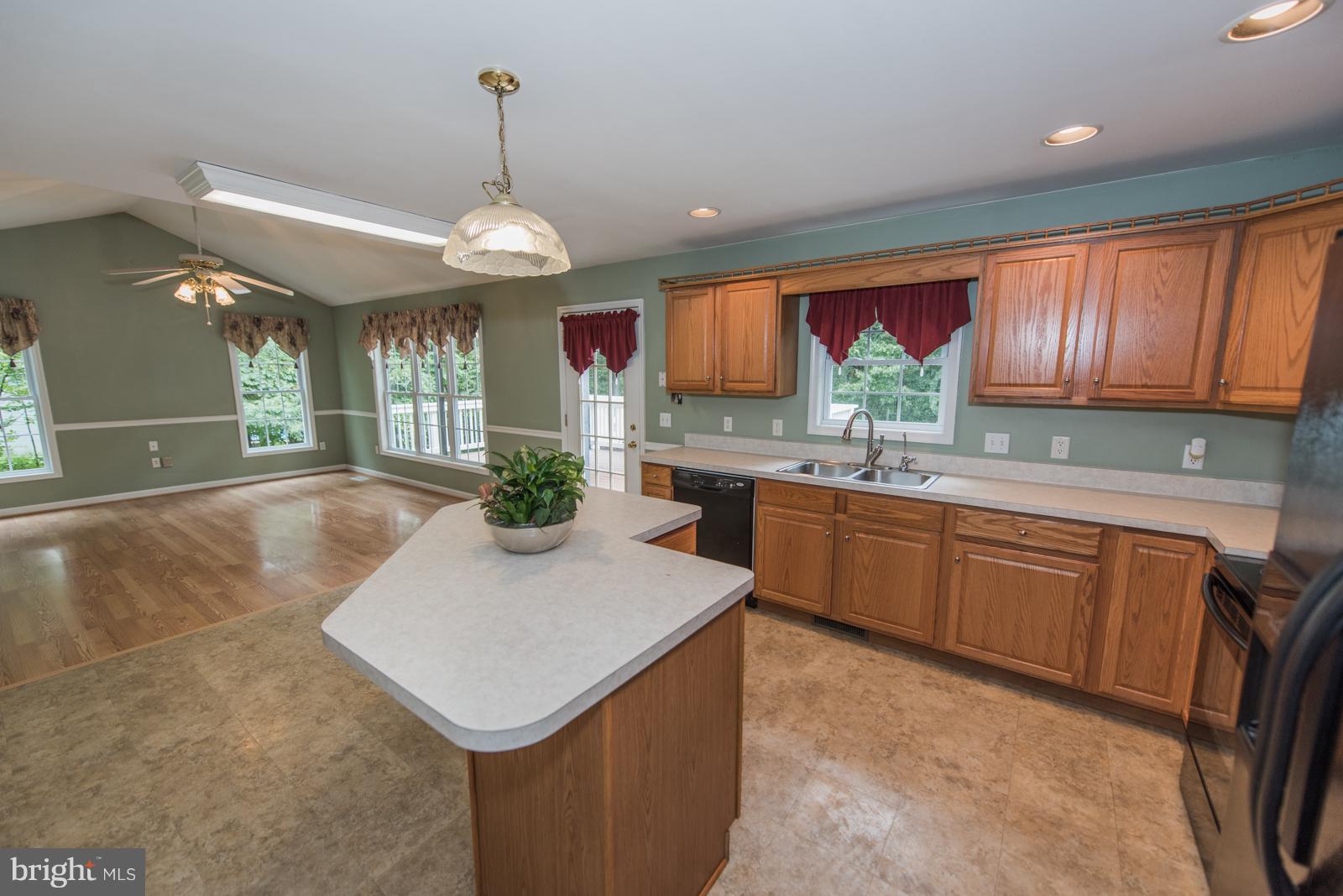 MARLOWE WOODS - Residential