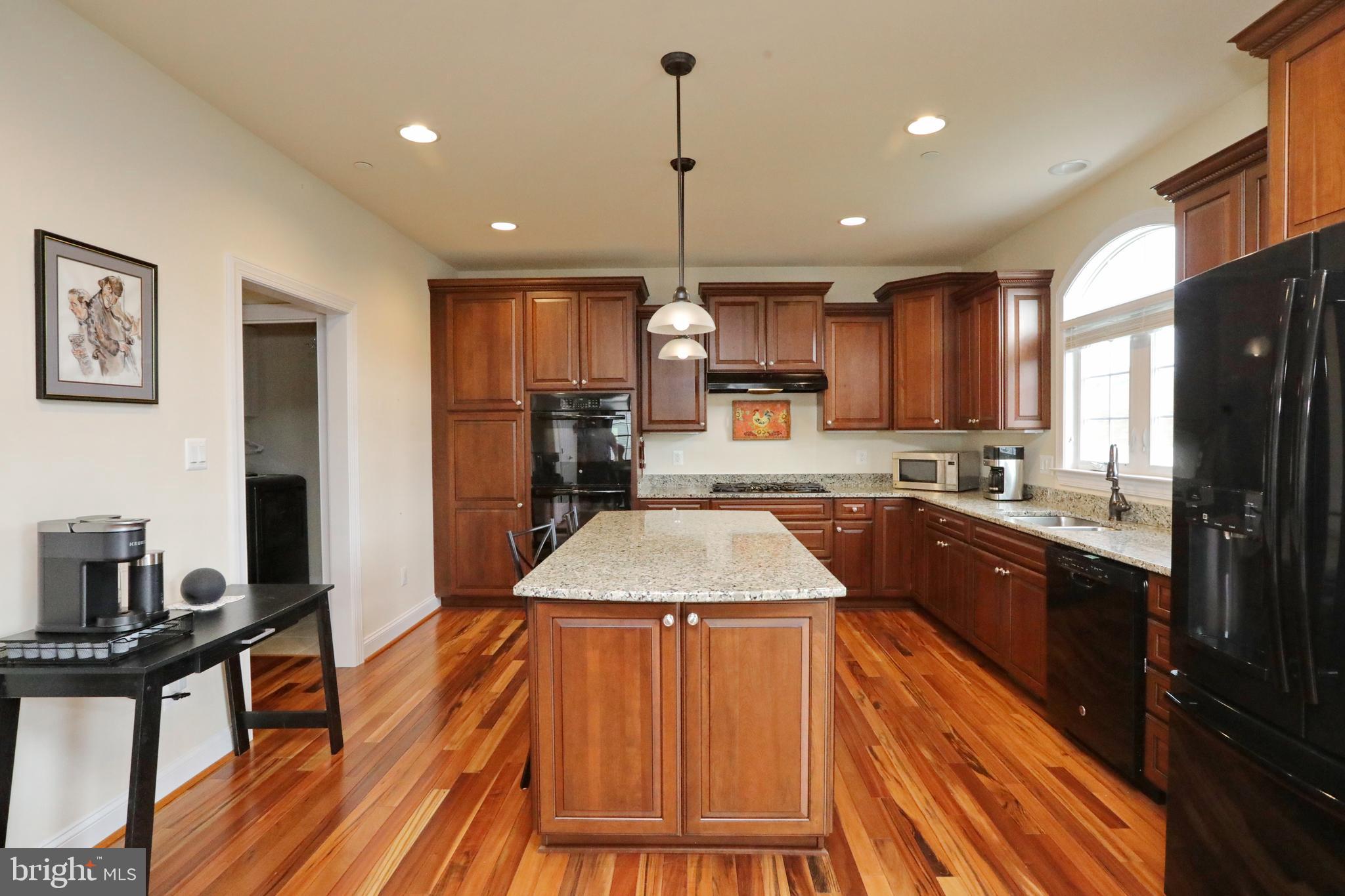 BROAD CREEK - Residential